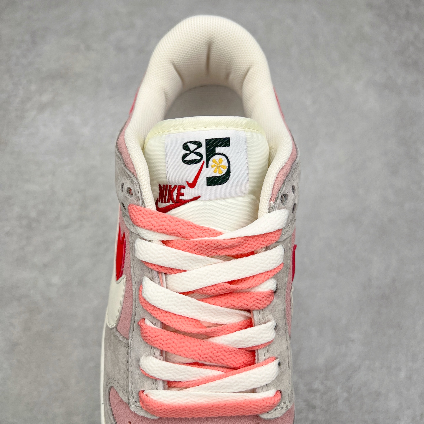 图片[5]-＃特价福利 NK Dunk Low 定制配色 大厂出品 极力推荐 原装头层材料 独家版型蒸餾加工帶來的是更好的视觉和脚感体验大厂纯原品质出货 清洁度 电绣工艺 皮料切割干净无任何毛边 细节完美 尺码：36 36.5 37.5 38 38.5 39 40 40.5 41 42 42.5 43 44 44.5 45 46-选品中心