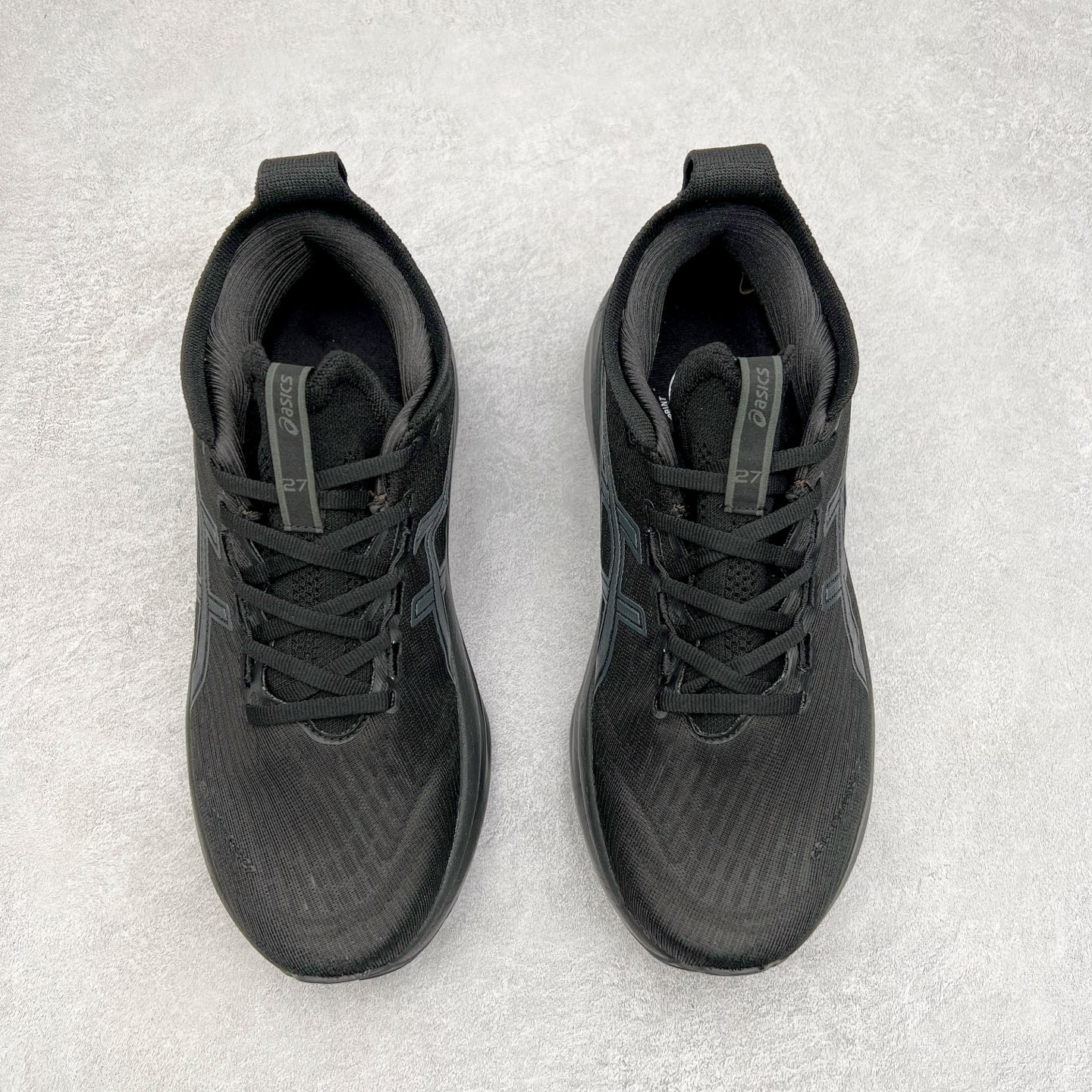 图片[2]-Asics GEL-Nimbus 27 亚瑟士缓震跑鞋 近年复古风潮的势头很旺 ASICS一直坚信保持身体的健康与活力是打造健康快乐的生活方式的最佳途径 ASICS为复古鞋型注入新设计 为玩家的街头穿搭提供了更多可能 GEL-NIMBUSTM9运动鞋最初是为中立和仰卧跑步者设计的长距离训练器 采用原始材料和关键细节重新设计 其Y2K时代的工业外观也被大胆的对比和色块所抵消 尺码：36 36.5 37.5 38 38.5 39 40 40.5 41.5 42 42.5 43.5 44 44.5 45-选品中心