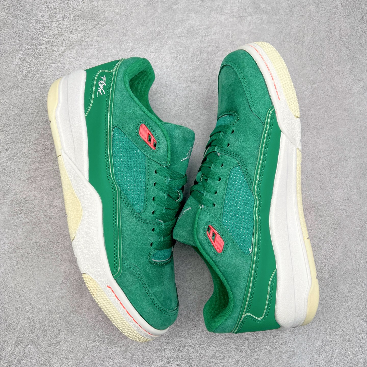 图片[3]-Jordan FLIGHT COURT AJ舒适百搭防滑耐磨低帮复古篮球鞋 HF3255-300 实拍调校N版已经零色差零失真 百分百还原实物色彩所见即所得 不存在货不对板色差等低级问题 选购参考实物拍摄 不混卖不参货 只用心做好货严格选品 承诺混一赔十 尺码：36 36.5 37.5 38 38.5 39 40 40.5 41 42 42.5 43 44 44.5 45-选品中心