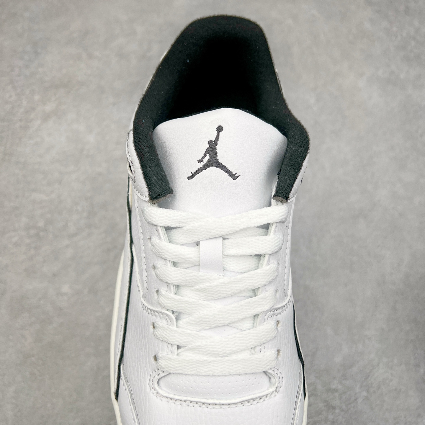 图片[5]-Jordan FLIGHT COURT AJ舒适百搭防滑耐磨低帮复古篮球鞋 HF3255-100 实拍调校N版已经零色差零失真 百分百还原实物色彩所见即所得 不存在货不对板色差等低级问题 选购参考实物拍摄 不混卖不参货 只用心做好货严格选品 承诺混一赔十 尺码：36 36.5 37.5 38 38.5 39 40 40.5 41 42 42.5 43 44 44.5 45-选品中心