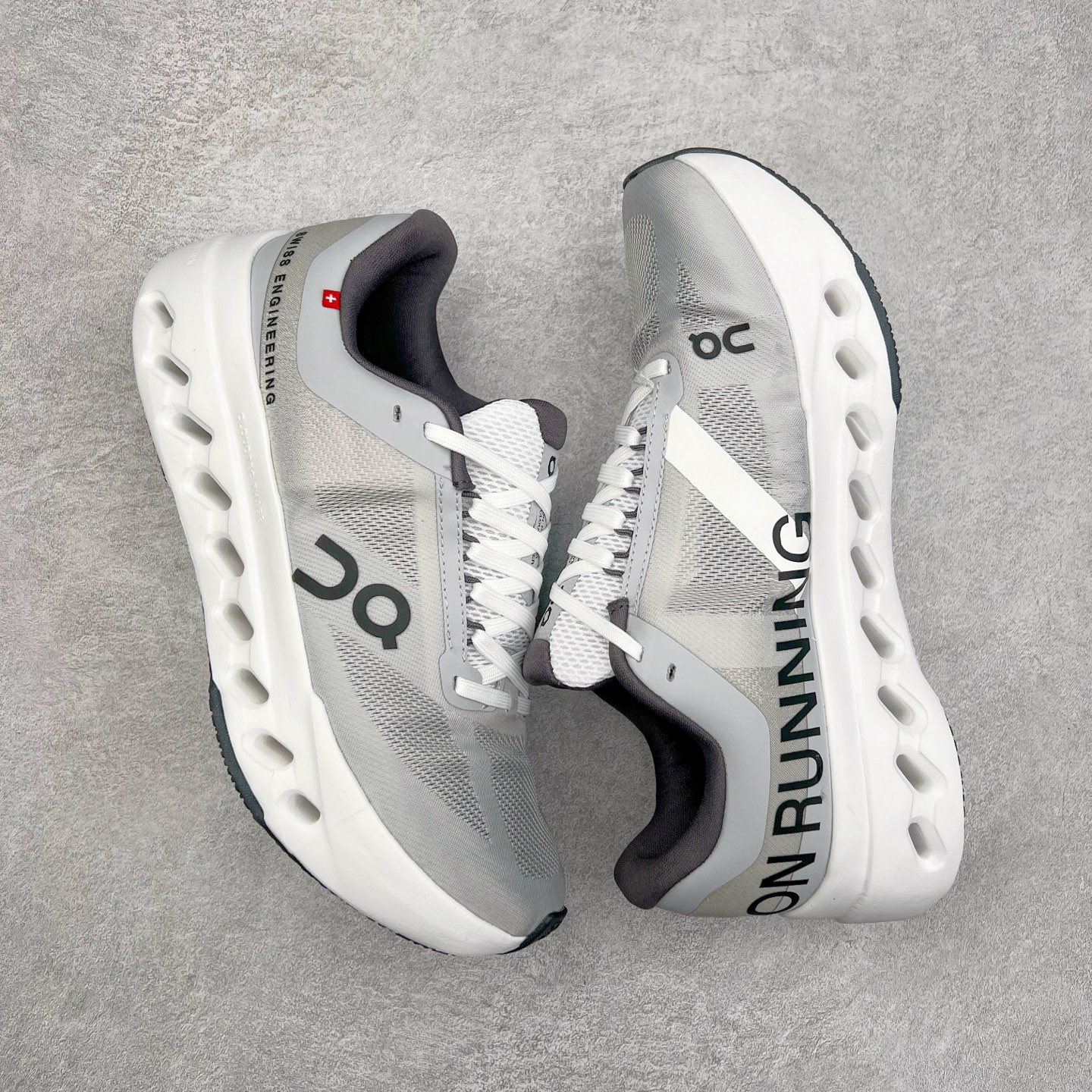 图片[3]-On Cloudsurfer Next 舒适百搭防滑耐磨低帮休闲跑步鞋 昂跑运动品牌 开创于2010年 缓震着陆、强效回弹、轻柔质感的设计构思始终是ON研制关键 与此同时基于“为全球提供革新性的跑步感受”信念 陆续推出了多款跑鞋及其以专业运动人体跑步工程学为设计关键的功能性跑步服饰设备 让跑者不费力气地畅快畅跑 尺码：36 36.5 37.5 38 38.5 39 40 40.5 41 42 42.5 43 44 44.5 45-选品中心