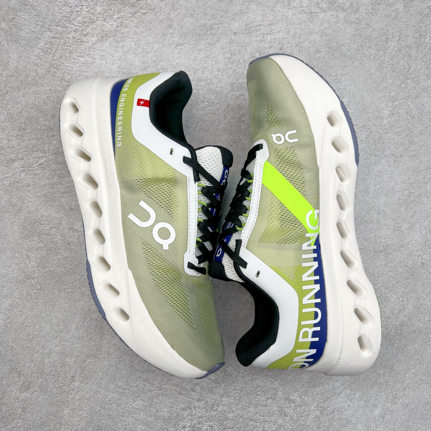 图片[3]-On Cloudsurfer Next 舒适百搭防滑耐磨低帮休闲跑步鞋 昂跑运动品牌 开创于2010年 缓震着陆、强效回弹、轻柔质感的设计构思始终是ON研制关键 与此同时基于“为全球提供革新性的跑步感受”信念 陆续推出了多款跑鞋及其以专业运动人体跑步工程学为设计关键的功能性跑步服饰设备 让跑者不费力气地畅快畅跑 尺码：36 36.5 37.5 38 38.5 39 40 40.5 41 42 42.5 43 44 44.5 45-选品中心