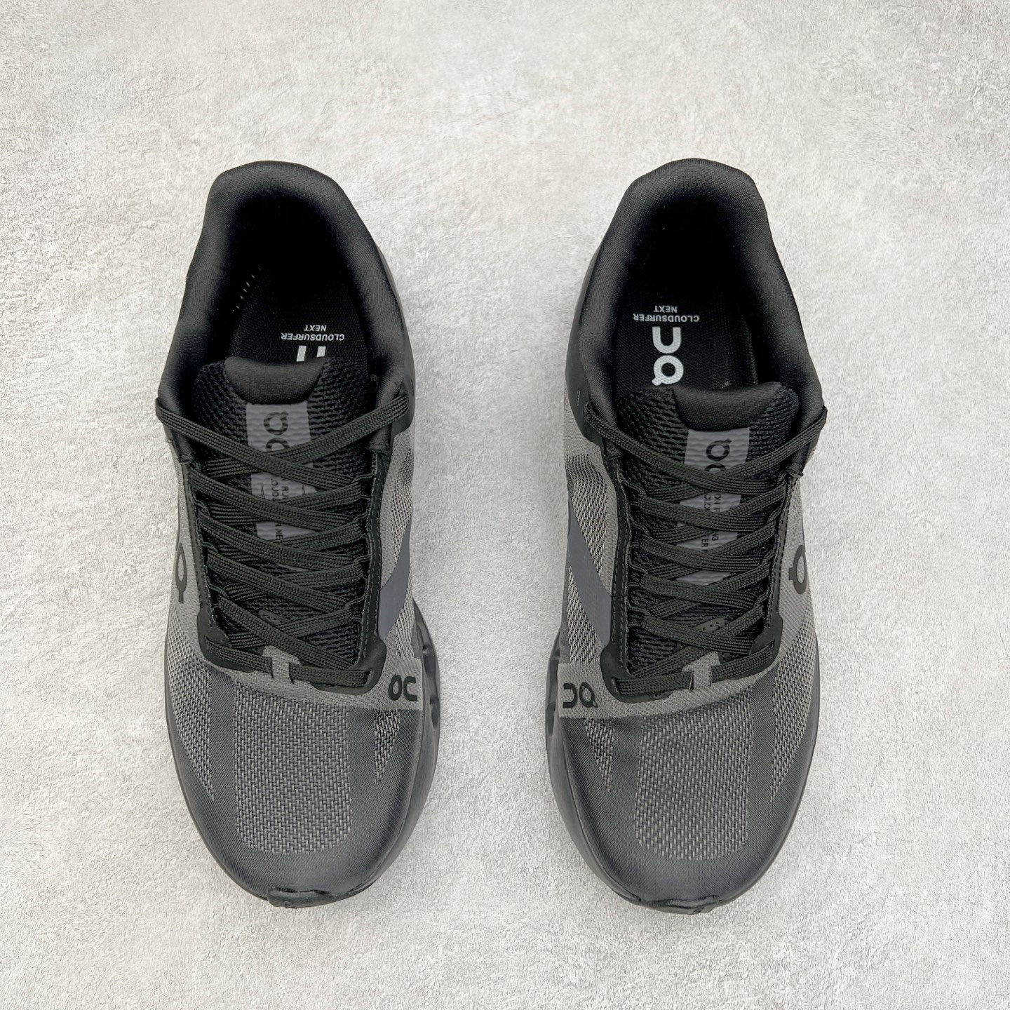 图片[2]-On Cloudsurfer Next 舒适百搭防滑耐磨低帮休闲跑步鞋 昂跑运动品牌 开创于2010年 缓震着陆、强效回弹、轻柔质感的设计构思始终是ON研制关键 与此同时基于“为全球提供革新性的跑步感受”信念 陆续推出了多款跑鞋及其以专业运动人体跑步工程学为设计关键的功能性跑步服饰设备 让跑者不费力气地畅快畅跑 尺码：36 36.5 37.5 38 38.5 39 40 40.5 41 42 42.5 43 44 44.5 45-选品中心