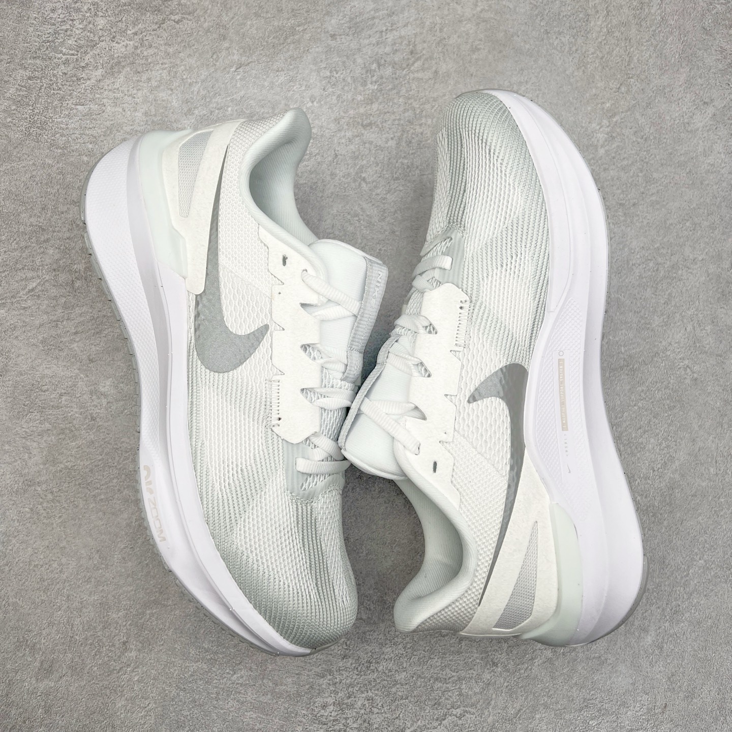 图片[3]-NK Air Zoom Structure 25代结构系列系列轻量透气休闲运动跑步鞋 #升级原楦原纸版数据开发 #采用同源一致工程网眼织物面料鞋面材质 #前掌Air Zoom气垫➕全新升级CUSHLON 3.0泡绵科技轻盈舒适 #外置耐磨防滑橡胶大底❗ 尺码：36 36.5 37.5 38 38.5 39 40 40.5 41 42 42.5 43 44 44.5 45-选品中心