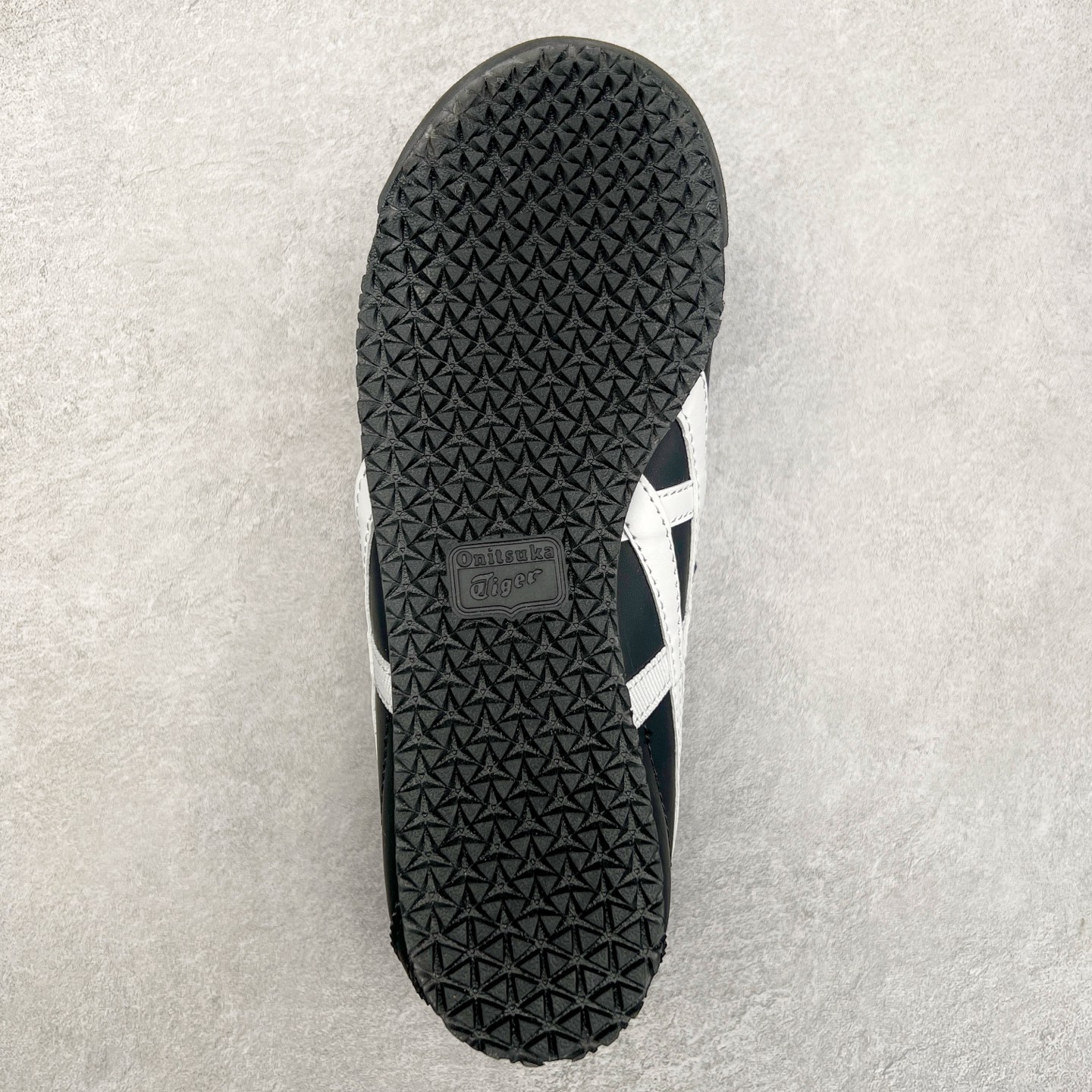 图片[9]-Patou x Onitsuka Tiger 鬼冢虎 MEXICO 66 BALLERINA WHITE/COTTON CANDY 舒适百搭 平跟 玛丽珍鞋 女款 白粉色 实拍调校N版已经零色差零失真 百分百还原实物色彩所见即所得 不存在货不对板色差等低级问题 选购参考实物拍摄 不混卖不参货 只用心做好货严格选品 承诺混一赔十 尺码：36 36.5 37.5 38 38.5 39 40 40.5 41 42 42.5 43 44 44.5 45-选品中心