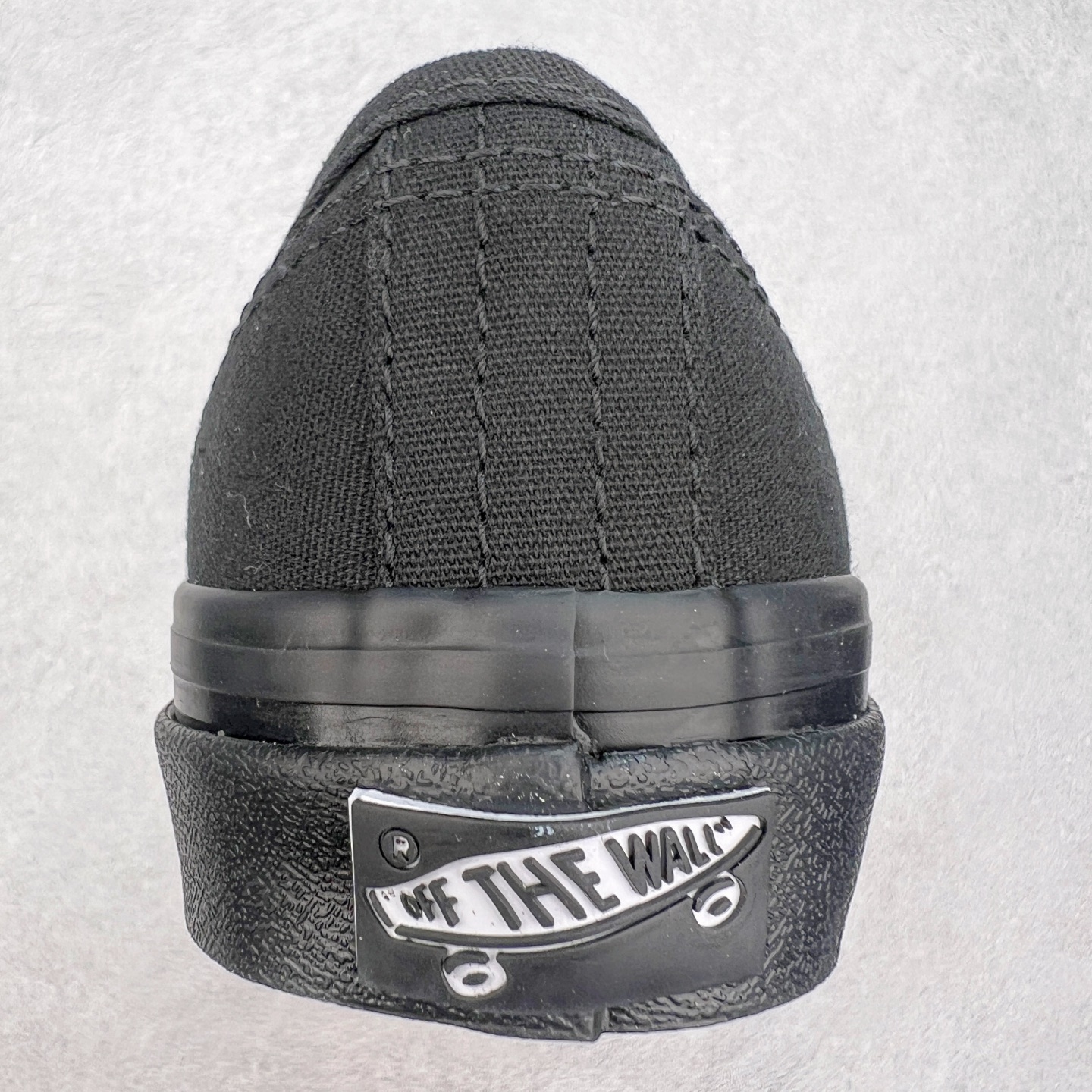 图片[8]-Vans Authentic REISSUE 44 范斯官方 舒适百搭低帮休闲帆布鞋 融合了Vans安纳海姆的复古属性 从鞋型和贴合度方面重塑鞋款 尺码：35 36 36.5 37 38 38.5 39 40 40.5 41 42 42.5 43 44-选品中心