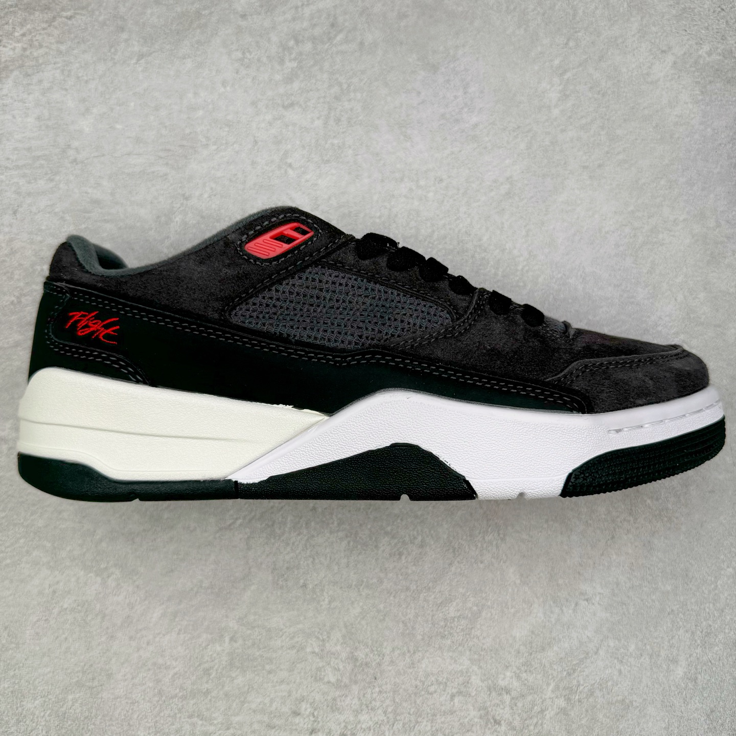 Jordan FLIGHT COURT AJ舒适百搭防滑耐磨低帮复古篮球鞋 实拍调校N版已经零色差零失真 百分百还原实物色彩所见即所得 不存在货不对板色差等低级问题 选购参考实物拍摄 不混卖不参货 只用心做好货严格选品 承诺混一赔十 尺码:36 36.5 37.5 38 38.5 39 40 40.5 41 42 42.5 43 44 44.5 45-选品中心