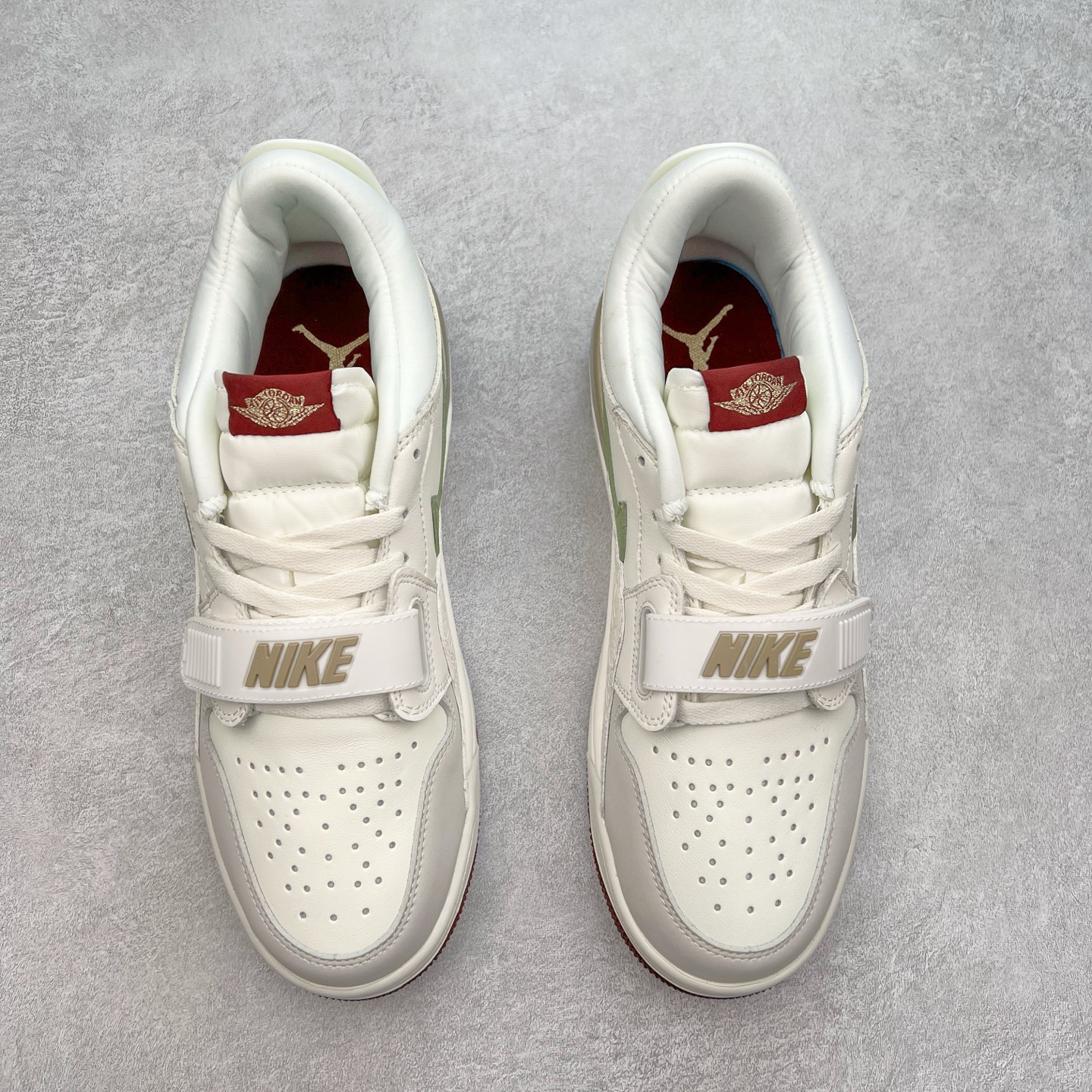 图片[2]-＃PP特价福利 Air Jordan Legacy AJ312 复古篮球鞋 鞋身采用了皮革材质打造 横跨鞋面的魔术贴十分吸睛 侧面的Swoosh Logo的一部分被鞋面遮挡了一部分 颇具玩味 魔术贴上标有NK标识 而鞋舌上是Jordan的经典红色飞翼Logo 后跟和鞋底均采用了AJ3的设计 后跟上同样也使用了经典的爆裂纹图案 尺码：36 36.5 37.5 38 38.5 39 40 40.5 41 42 42.5 43 44 44.5 45 46 47.5-选品中心