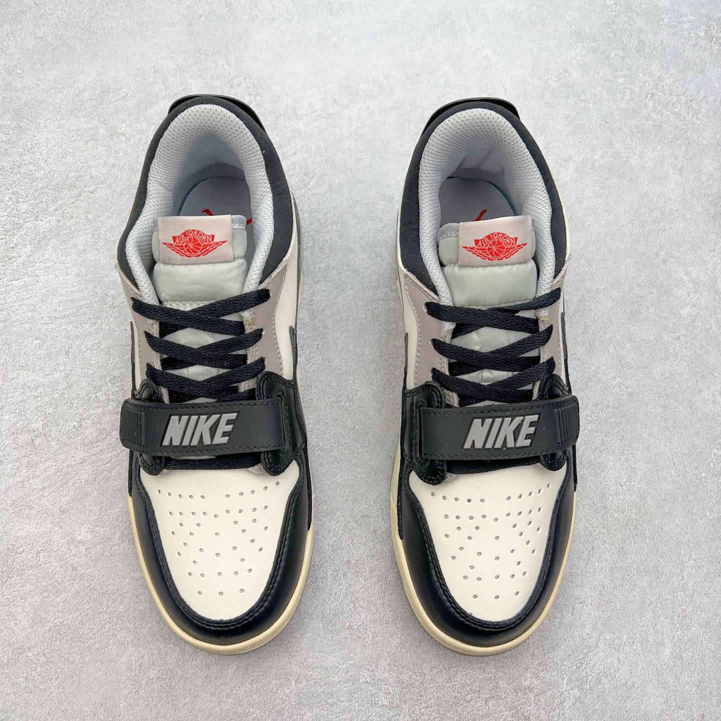 图片[2]-＃PP特价福利 Air Jordan Legacy AJ312 复古篮球鞋 鞋身采用了皮革材质打造 横跨鞋面的魔术贴十分吸睛 侧面的Swoosh Logo的一部分被鞋面遮挡了一部分 颇具玩味 魔术贴上标有NK标识 而鞋舌上是Jordan的经典红色飞翼Logo 后跟和鞋底均采用了AJ3的设计 后跟上同样也使用了经典的爆裂纹图案 尺码：36 36.5 37.5 38 38.5 39 40 40.5 41 42 42.5 43 44 44.5 45 46 47.5-选品中心