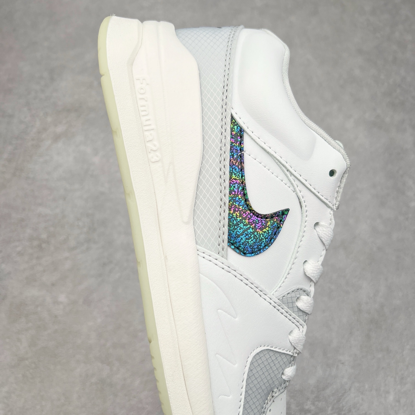 图片[6]-＃纯原 Air Jordan Stadium AJ90 潮流运动板鞋 HV4092-100 充满了对TinkerHathield 原创设计的致敬 包括中足网状面板、前足外侧的鲨鱼齿轮廓、加垫鞋领和 NK Air 鞋跟品牌 鞋子本身采用网眼、皮革和绒面革材料混合制成 散发出现代美感 并配备了该品牌全新的 Formula 23 足底缓震技术 AirJordan Stadium 90 鞋舌标签在鞋舌内侧印有“Flight”字样 完善了设计 尺码：36 36.5 37.5 38 38.5 39 40 40.5 41 42 42.5 43 44 44.5 45 46-选品中心