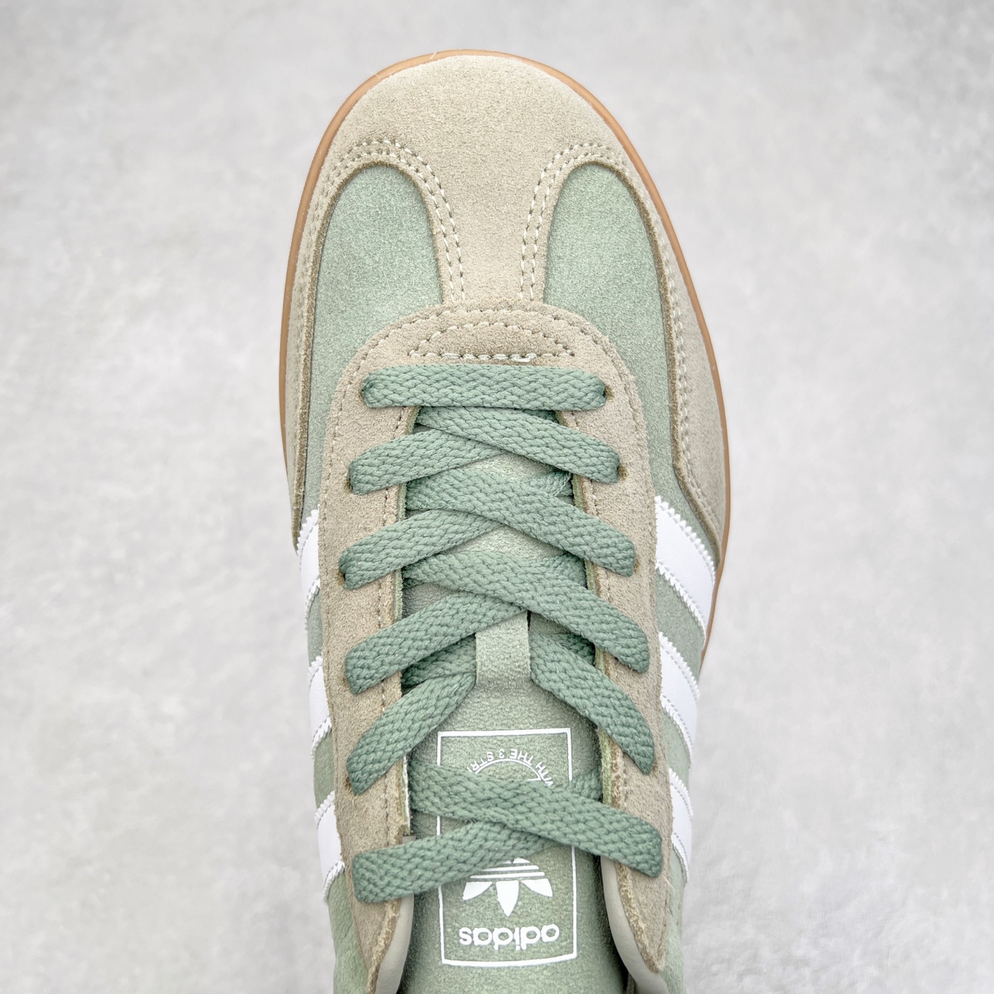 图片[4]-AD Gazelle Indoor Trainers 羚羊内训系列低帮复古百搭休闲运动德训风板鞋 JI3526 90年代经典的复刻版！自60年代以足球训练鞋面世以来,Gazelle就以其经典设计席卷全球。1991年版本的复刻,再造经典Gazelle。采用皮革打造,搭配浊色细节,让这款经典更加简约。尺码：36 36⅔ 37⅓ 38 38⅔ 39⅓ 40 40⅔ 41⅓ 42 42⅔ 43⅓ 44⅓ 44⅔ 45-选品中心