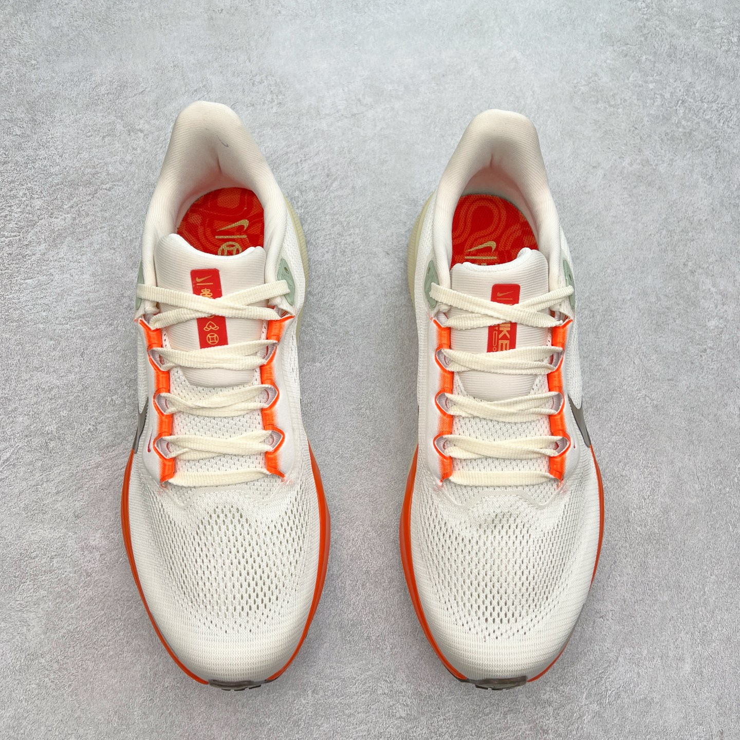 图片[2]-＃特价福利 NK Zoom Pegasus 飞马41代马拉松系列网面透气缓震疾速跑鞋 拥有 Zoom Air 一如既往的稳定感和流畅感 鞋面采用工程网眼设计 为特定高热区域营造出色透气性 进一步增加鞋面的穿孔数量 让足部能够快速散热 中足搭配 Flywire 飞线 在高速运动时营造舒适稳定的贴合感 内置Zoon气垫加持 动力十足 尺码：36 36.5 37.5 38 38.5 39 40 40.5 41 42 42.5 43 44 44.5 45-选品中心