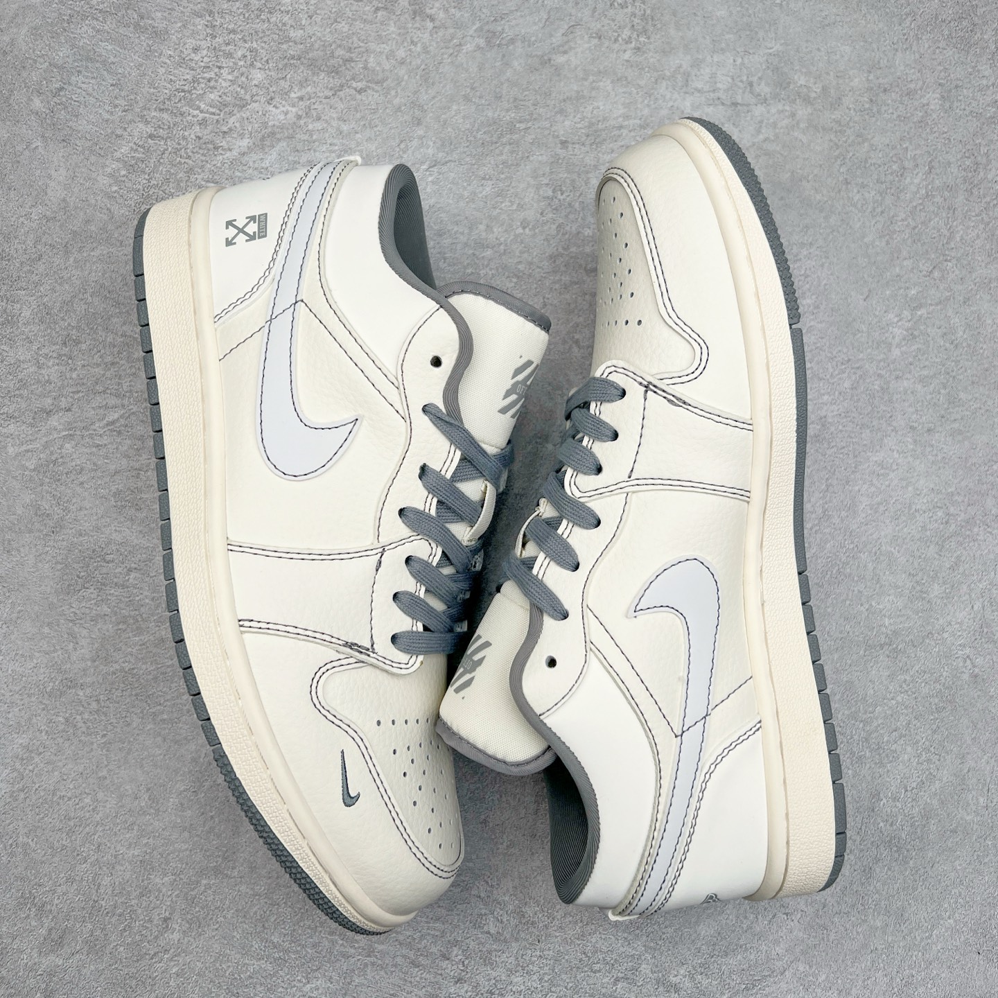 图片[3]-Air Jordan AJ1 Low 低帮定制 CF3688-002 原厂内置气垫魔块 A模大底 头层小牛皮 鞋舌AJ原厂专用牛津布+AJ专用反口珍珠布+原厂无杂质高弹内里海棉+特殊封边弹力鞋带 尺码：36 36.5 37.5 38 38.5 39 40 40.5 41 42 42.5 43 44 44.5 45-选品中心