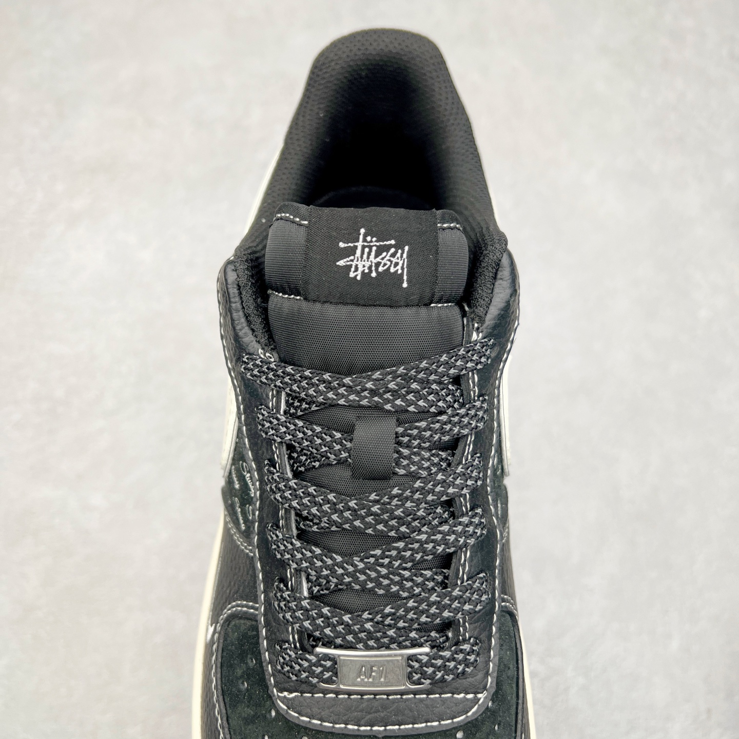 图片[5]-NK Air Force 1´07 Low 空军一号低帮百搭休闲运动板鞋 XZ6188-311 柔软、弹性十足的缓震性能和出色的中底设计 横跨复古与现代的外型结合 造就出风靡全球 三十多年的Force 1 直到今天还深受青睐 实拍调校N版已经零色差零失真 百分百还原实物色彩所见即所得 不存在货不对板色差等低级问题 选购参考实物拍摄 不混卖不参货 只用心做好货严格选品 承诺混一赔十 尺码：36 36.5 37.5 38 38.5 39 40 40.5 41 42 42.5 43 44 44.5 45-选品中心