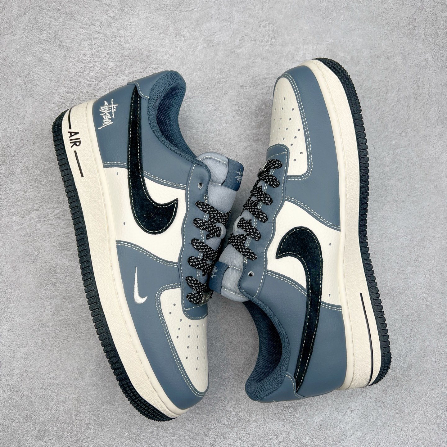 图片[3]-NK Air Force 1´07 Low 空军一号低帮百搭休闲运动板鞋 XZ3328-198 柔软、弹性十足的缓震性能和出色的中底设计 横跨复古与现代的外型结合 造就出风靡全球 三十多年的Force 1 直到今天还深受青睐 实拍调校N版已经零色差零失真 百分百还原实物色彩所见即所得 不存在货不对板色差等低级问题 选购参考实物拍摄 不混卖不参货 只用心做好货严格选品 承诺混一赔十 尺码：36 36.5 37.5 38 38.5 39 40 40.5 41 42 42.5 43 44 44.5 45-选品中心