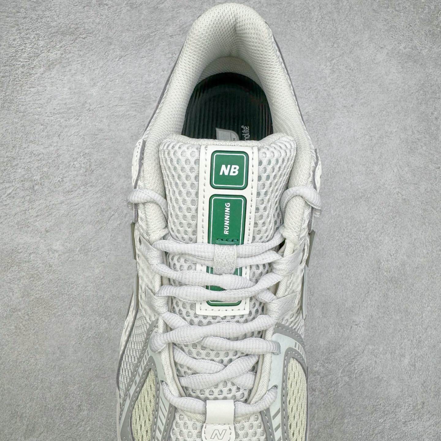 图片[5]-＃M纯原 New Balance M1906RGP 灰白绿 NB新百伦潮流复古织物皮革减震防滑耐磨轻便低帮跑步鞋 原档数据独立私模大底 唯一正确六层组合大底 RB前软后硬 百分百还原原鞋脚感 基于市场现有版本全新升级调整 NB市场最强产物 全网最全配色加持 全套原楦原纸板原厂数据开发 全鞋电脑针车加持 原厂网布 原装进口头层翻毛皮料正确绒感卡色 正确中底拉帮中底网布细节 一比一手工擦旧效果 冲裁组合 匠心打造 耗时两个月开发完成 工艺极其复杂难度可想而知 高端零售专供产物 尺码：36 37 37.5 38 38.5 39.5 40 40.5 41.5 42 42.5 43 44 44.5 45 45.5 46.5 47-选品中心