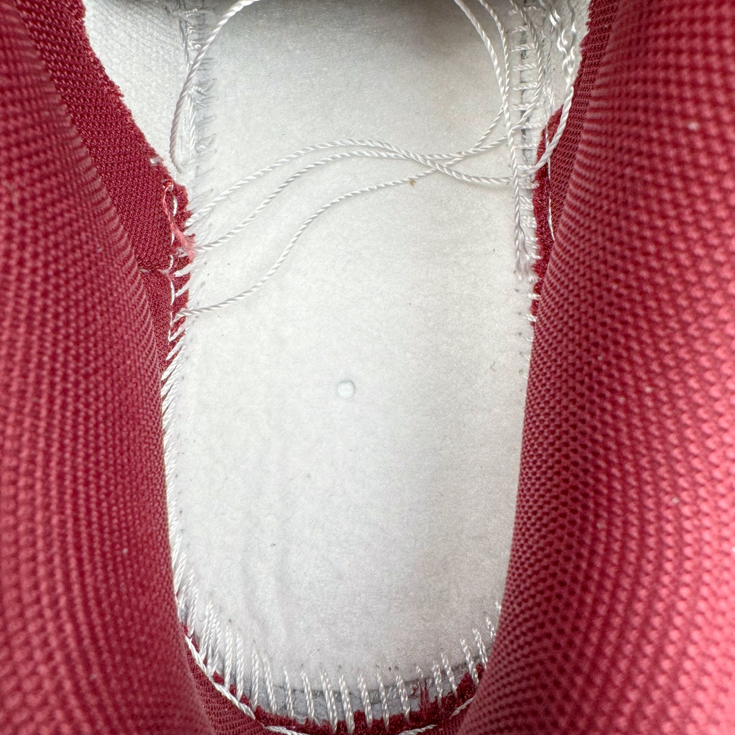 图片[18]-＃YC纯原 NK Dunk Low 环岁之礼 FB7160-161 定制系列天花板 无原鞋不开发 全系列得物原鞋一比一校对开发 配色持续更新中 终端对接 优势输出 全套原厂楦头原纸板数据档案倾力打造 原汁原味莞产 极致还原 圈内最强针车工艺 高端零售指定版 广东原厂配套原盒原标 鞋盒分三个尺码段 原厂冲刀 超高清洁度 全鞋零毛边皮料切割 采用原厂百宏鞋带以及原厂百宏织唛舌标 内标可供原厂几率过验 进口原装条纹中底布 四线拉帮白色点胶 原厂拉帮手法遵循公司 原厂电绣 极致还原 尺码：36 36.5 37.5 38 38.5 39 40 40.5 41 42 42.5 43 44 44.5 45 46-选品中心