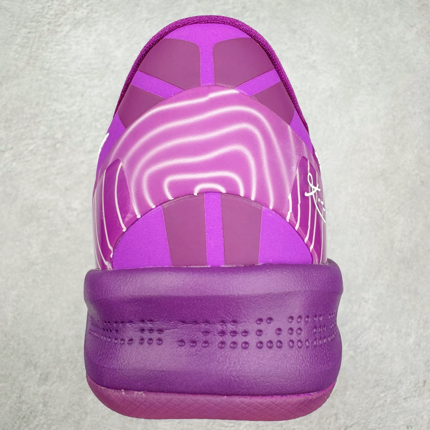 图片[8]-＃GX NK Zoom Kobe Ⅷ System 科比8代复刻实战运动低帮文化篮球鞋 Eybl 紫色 HJ7265-500 完美复刻公司货 React科技鞋垫加持 实战配置直接拉满 原楦纸板开发 鞋身流线型、后跟塑形 区分土肥圆 原厂针织鞋面一针一线匹配原版 全身鞋材卡料色独家定制 唯一万针立体刺绣SWOOSH 真实底模最大50.5 实战利器 专供海外市场 独立原厂模具 首批不拼图大几率过验 亲测已过 支持各种高强度实战 无需担心 补货周期极长 脚宽建议买大半码 科比系列前掌偏窄 支持七天无理由退换 尺码： 40 40.5 41 42 42.5 43 44 44.5 45 46 47.5 48.5 49.5 50.5-选品中心