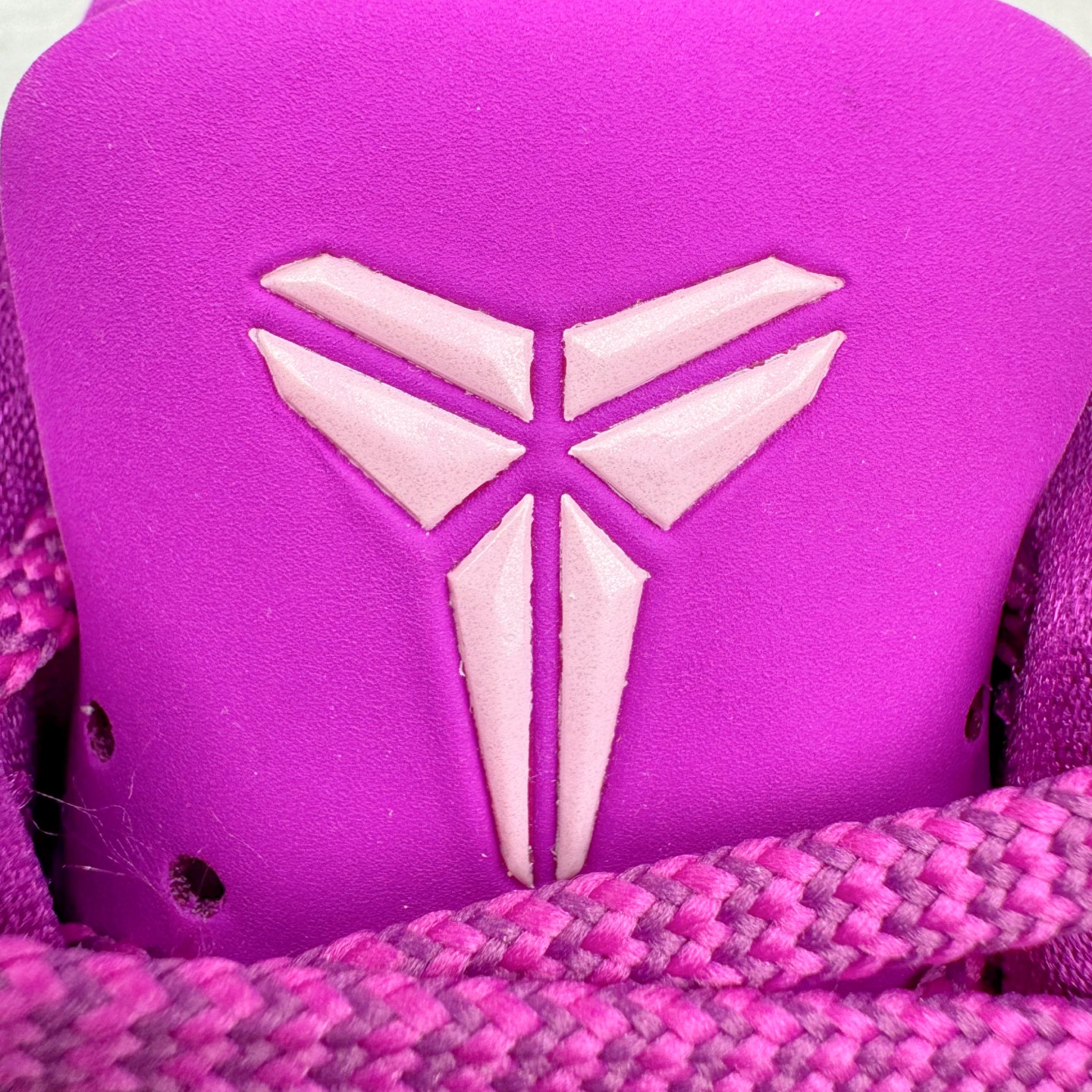 图片[15]-＃GX NK Zoom Kobe Ⅷ System 科比8代复刻实战运动低帮文化篮球鞋 Eybl 紫色 HJ7265-500 完美复刻公司货 React科技鞋垫加持 实战配置直接拉满 原楦纸板开发 鞋身流线型、后跟塑形 区分土肥圆 原厂针织鞋面一针一线匹配原版 全身鞋材卡料色独家定制 唯一万针立体刺绣SWOOSH 真实底模最大50.5 实战利器 专供海外市场 独立原厂模具 首批不拼图大几率过验 亲测已过 支持各种高强度实战 无需担心 补货周期极长 脚宽建议买大半码 科比系列前掌偏窄 支持七天无理由退换 尺码： 40 40.5 41 42 42.5 43 44 44.5 45 46 47.5 48.5 49.5 50.5-选品中心