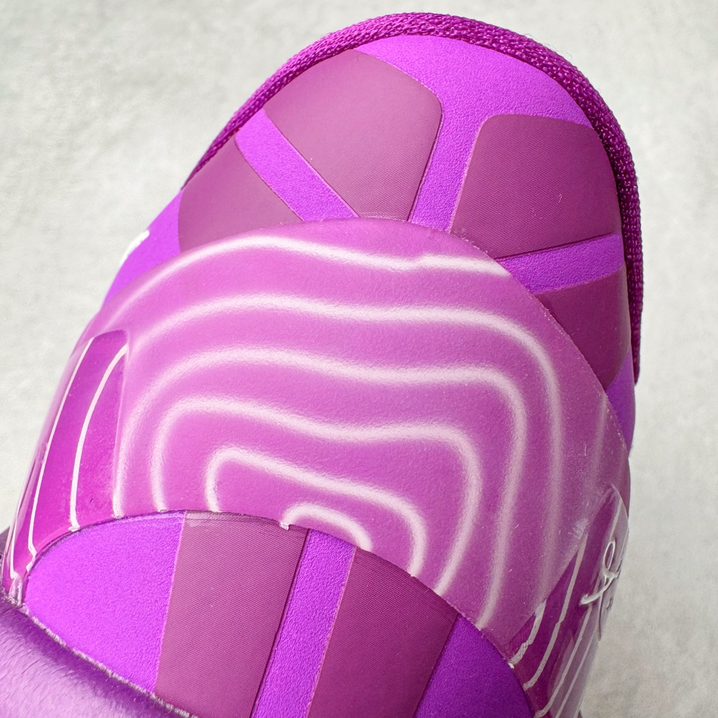 图片[19]-＃GX NK Zoom Kobe Ⅷ System 科比8代复刻实战运动低帮文化篮球鞋 Eybl 紫色 HJ7265-500 完美复刻公司货 React科技鞋垫加持 实战配置直接拉满 原楦纸板开发 鞋身流线型、后跟塑形 区分土肥圆 原厂针织鞋面一针一线匹配原版 全身鞋材卡料色独家定制 唯一万针立体刺绣SWOOSH 真实底模最大50.5 实战利器 专供海外市场 独立原厂模具 首批不拼图大几率过验 亲测已过 支持各种高强度实战 无需担心 补货周期极长 脚宽建议买大半码 科比系列前掌偏窄 支持七天无理由退换 尺码： 40 40.5 41 42 42.5 43 44 44.5 45 46 47.5 48.5 49.5 50.5-选品中心