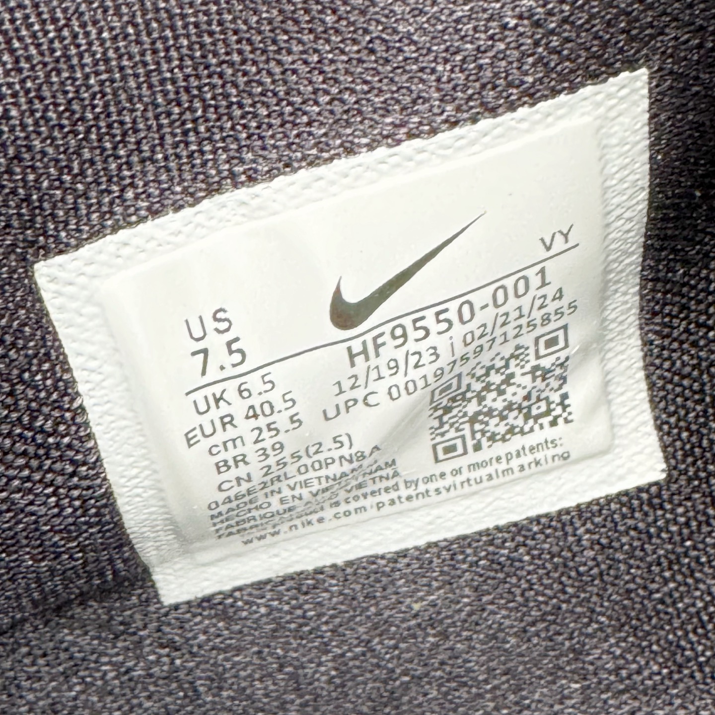 图片[11]-＃GX NK Zoom Kobe Ⅷ System 科比8代复刻实战运动低帮文化篮球鞋 黑紫黄 HF9550-001 完美复刻公司货 React科技鞋垫加持 实战配置直接拉满 原楦纸板开发 鞋身流线型、后跟塑形 区分土肥圆 原厂针织鞋面一针一线匹配原版 全身鞋材卡料色独家定制 唯一万针立体刺绣SWOOSH 真实底模最大50.5 实战利器 专供海外市场 独立原厂模具 首批不拼图大几率过验 亲测已过 支持各种高强度实战 无需担心 补货周期极长 脚宽建议买大半码 科比系列前掌偏窄 支持七天无理由退换 尺码： 40 40.5 41 42 42.5 43 44 44.5 45 46 47.5 48.5 49.5 50.5-选品中心