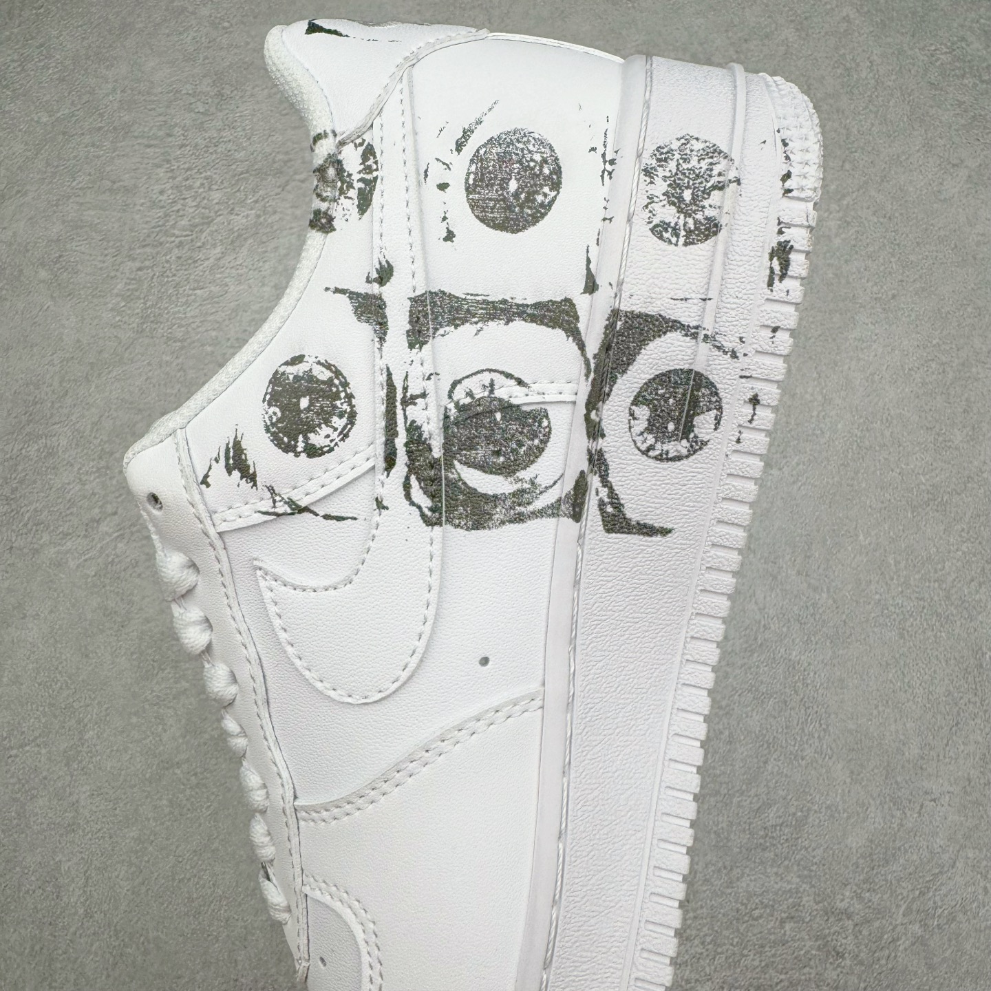 ＃福利特价‼️
CDG x Supreme x NK Air Force 1 Supreme Comme