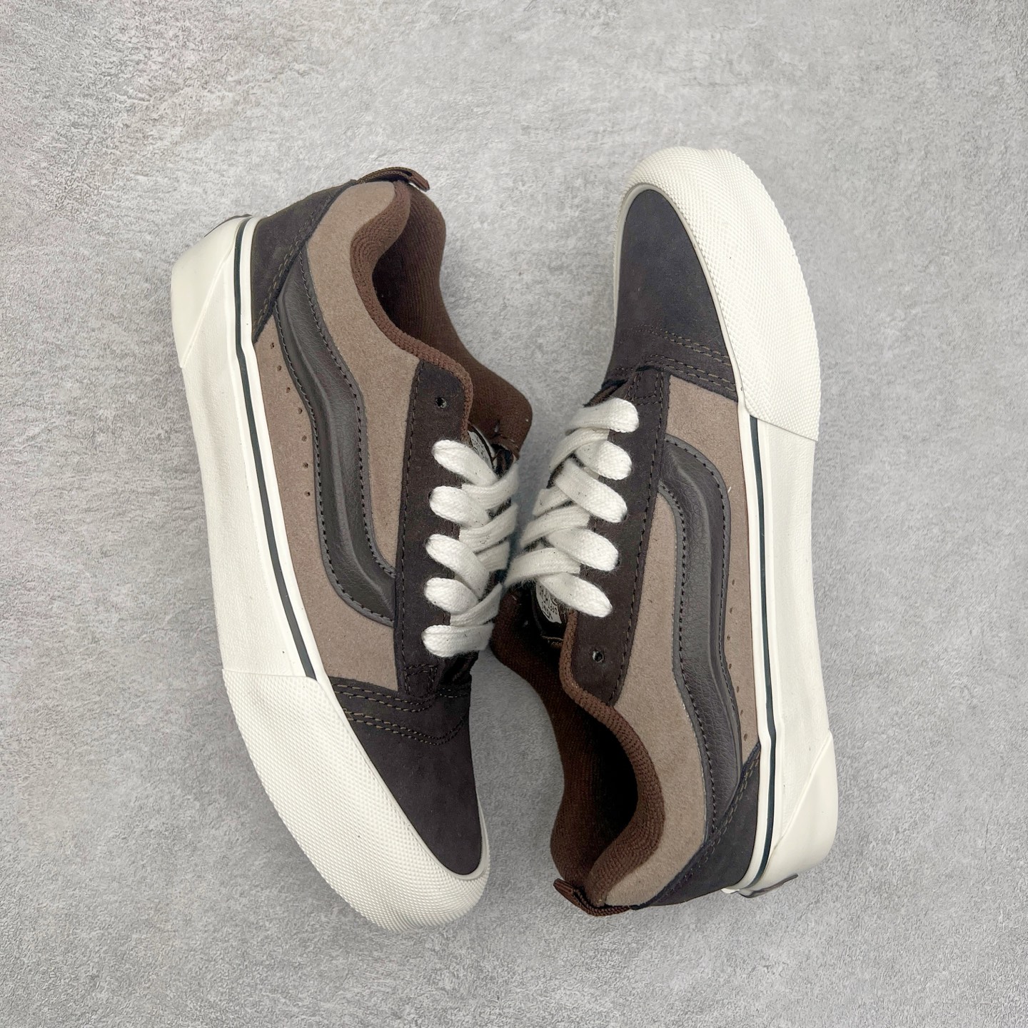 图片[3]-Vans Knu Skool 咖啡豆 范斯官方 复古休闲胖胖面包鞋 肥胖版大LOGO原版全皮猪八面料 尺码：35 36 36.5 37 38 38.5 39 40 40.5 41 42 42.5 43 44 工艺：硫化1：1（重量1：1、真标、原钢印、材质标、鞋型标、合格证）-选品中心