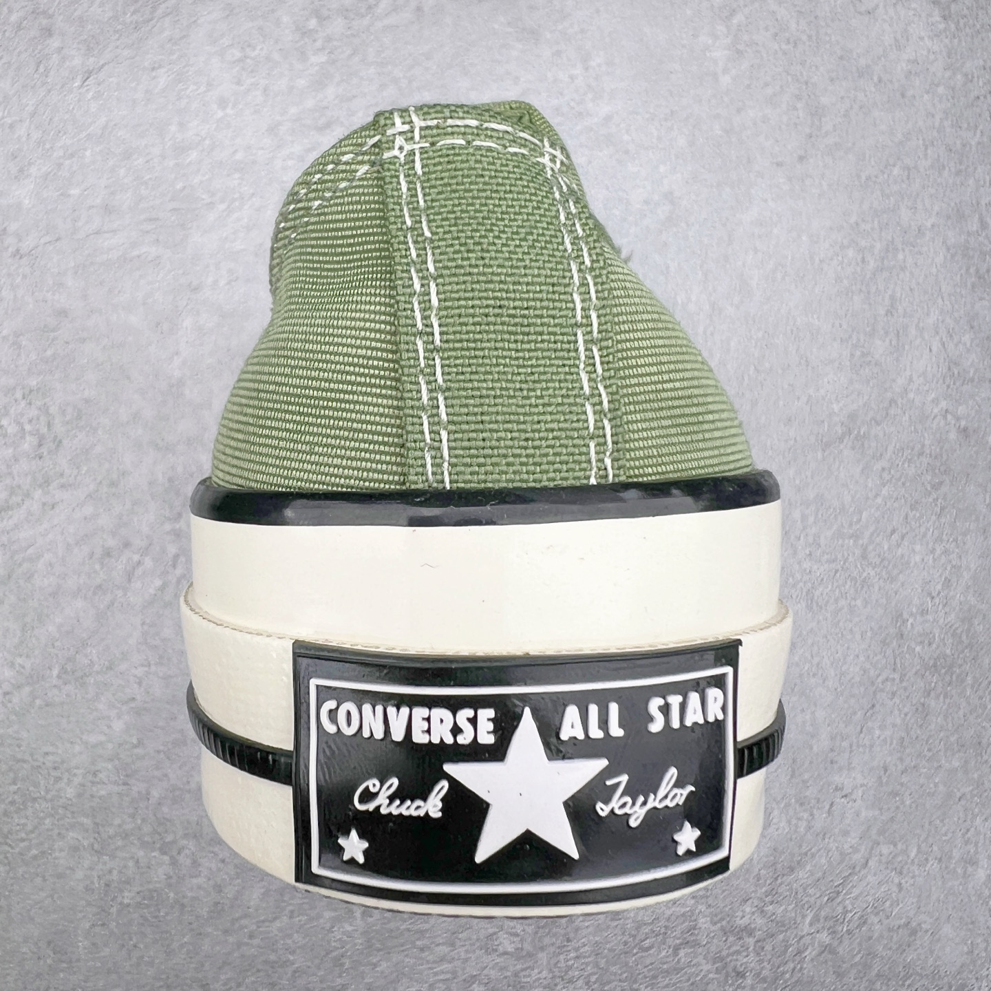 图片[8]-Converse Chuck 1970s XLD 牛油果绿 🥑 当季新品 一眼就心动的绿色💚 这双匡威牛油果绿🥑配色的小鞋真的太适合了 聚酯纤维帆布材质，坚固耐穿，适合户外穿着，采用缝线工艺，做工精致，简约百搭 夏日色调和同色系鞋带，夏日专属配色。 高帮货号：A03439C 低帮货号：A03438C 尺码：35-44（36.5 37.5 39.5 41.5 42.5）-选品中心