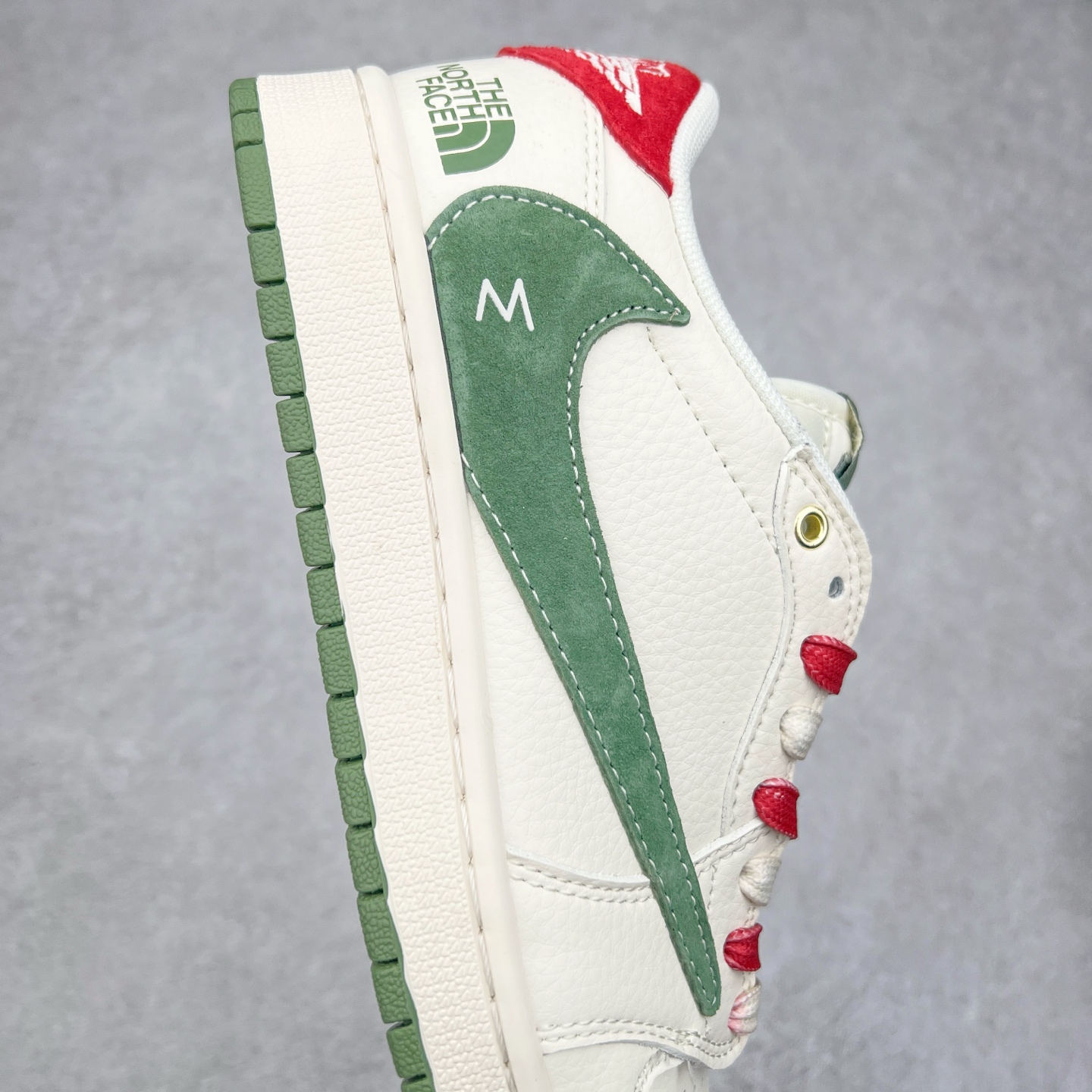 图片[6]-TS x Air Jordan AJ1 Low 倒钩低帮联名定制配色 FC1688-214 原厂内置气垫魔块 A模大底 头层小牛皮 鞋舌AJ原厂专用牛津布+AJ专用反口珍珠布+原厂无杂质高弹内里海棉+特殊封边弹力鞋带 实拍调校N版已经零色差零失真 百分百还原实物色彩所见即所得 不存在货不对板色差等低级问题 选购参考实物拍摄 不混卖不参货 只用心做好货严格选品 承诺混一赔十 尺码：36 36.5 37.5 38 38.5 39 40 40.5 41 42 42.5 43 44 44.5 45-选品中心