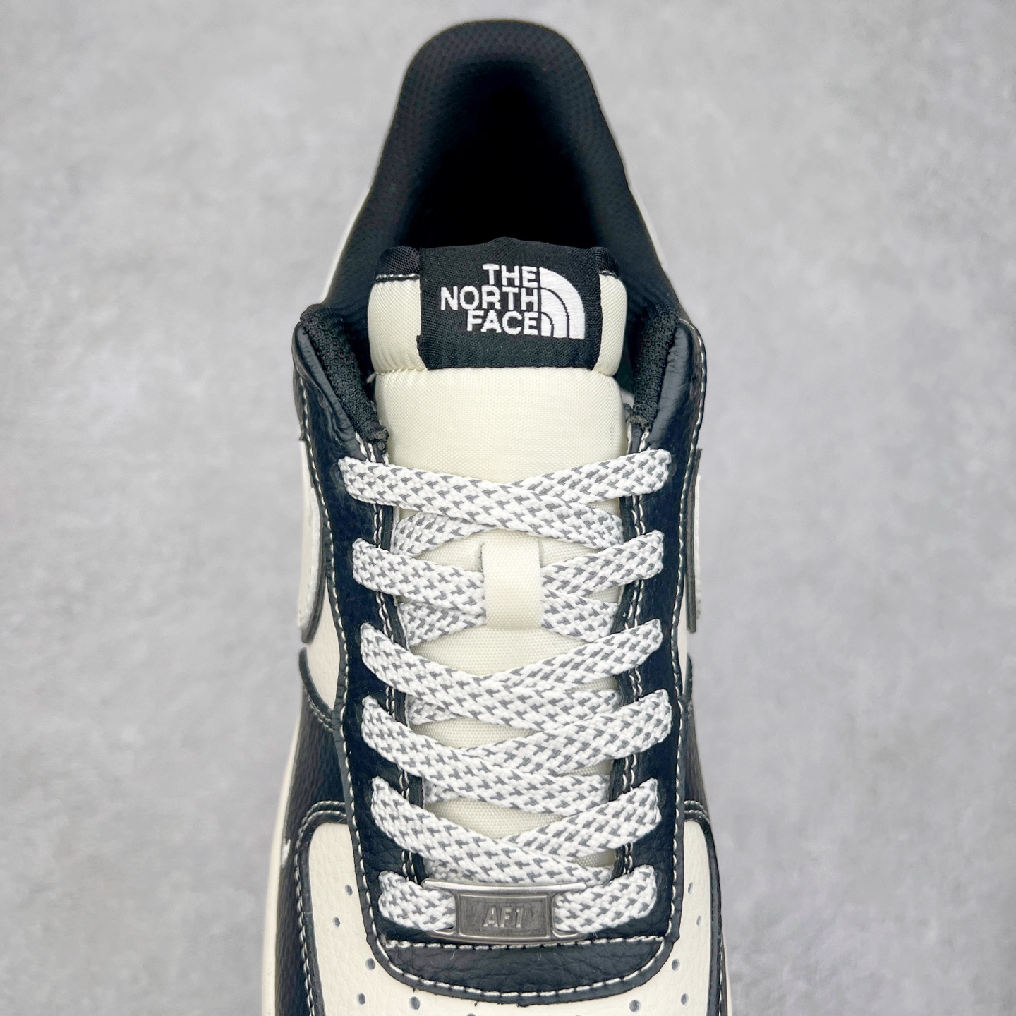 图片[5]-NK Air Force 1´07 Low 空军一号低帮百搭休闲运动板鞋 XZ6188-114 柔软、弹性十足的缓震性能和出色的中底设计 横跨复古与现代的外型结合 造就出风靡全球 三十多年的Force 1 直到今天还深受青睐 实拍调校N版已经零色差零失真 百分百还原实物色彩所见即所得 不存在货不对板色差等低级问题 选购参考实物拍摄 不混卖不参货 只用心做好货严格选品 承诺混一赔十 尺码：36 36.5 37.5 38 38.5 39 40 40.5 41 42 42.5 43 44 44.5 45-选品中心