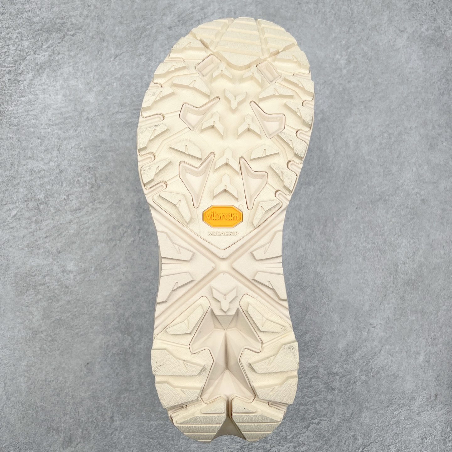 图片[9]-WTAPS x HOKA ONE ONE Wtaps×Anacapa 联名款皮革舒适缓震防滑耐磨低帮生活休闲鞋 实拍调校N版已经零色差零失真 百分百还原实物色彩所见即所得 不存在货不对板色差等低级问题 选购参考实物拍摄 不混卖不参货 只用心做好货严格选品 承诺混一赔十 尺码：36 36.5 37.5 38 38.5 39 40 40.5 41 42 42.5 43 44 44.5 45-选品中心