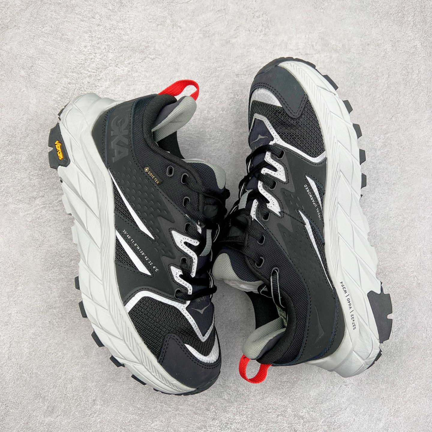 图片[3]-WTAPS x HOKA ONE ONE Wtaps×Anacapa 联名款皮革舒适缓震防滑耐磨低帮生活休闲鞋 实拍调校N版已经零色差零失真 百分百还原实物色彩所见即所得 不存在货不对板色差等低级问题 选购参考实物拍摄 不混卖不参货 只用心做好货严格选品 承诺混一赔十 尺码：36 36.5 37.5 38 38.5 39 40 40.5 41 42 42.5 43 44 44.5 45-选品中心