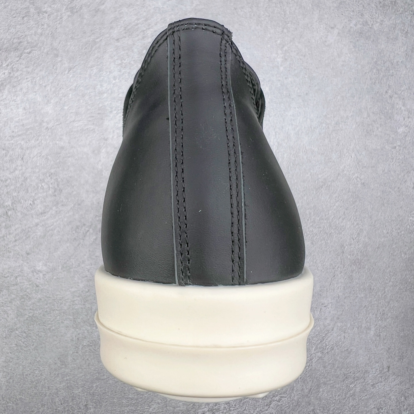 图片[8]-Rick Owens 瑞克·欧文斯 RO低帮布面时尚板鞋 一比一规格礼盒装 重达3斤以上 配有日文、英文 双语种配件卡片 细节诠释 一件不落 鞋盒三标 正面+底部都一一做到 虽然增加不了实质的成本 但是打磨产品的细节 再微小也会还原 尺码：35 36 37 38 39 40 41 42 43 44 45-选品中心