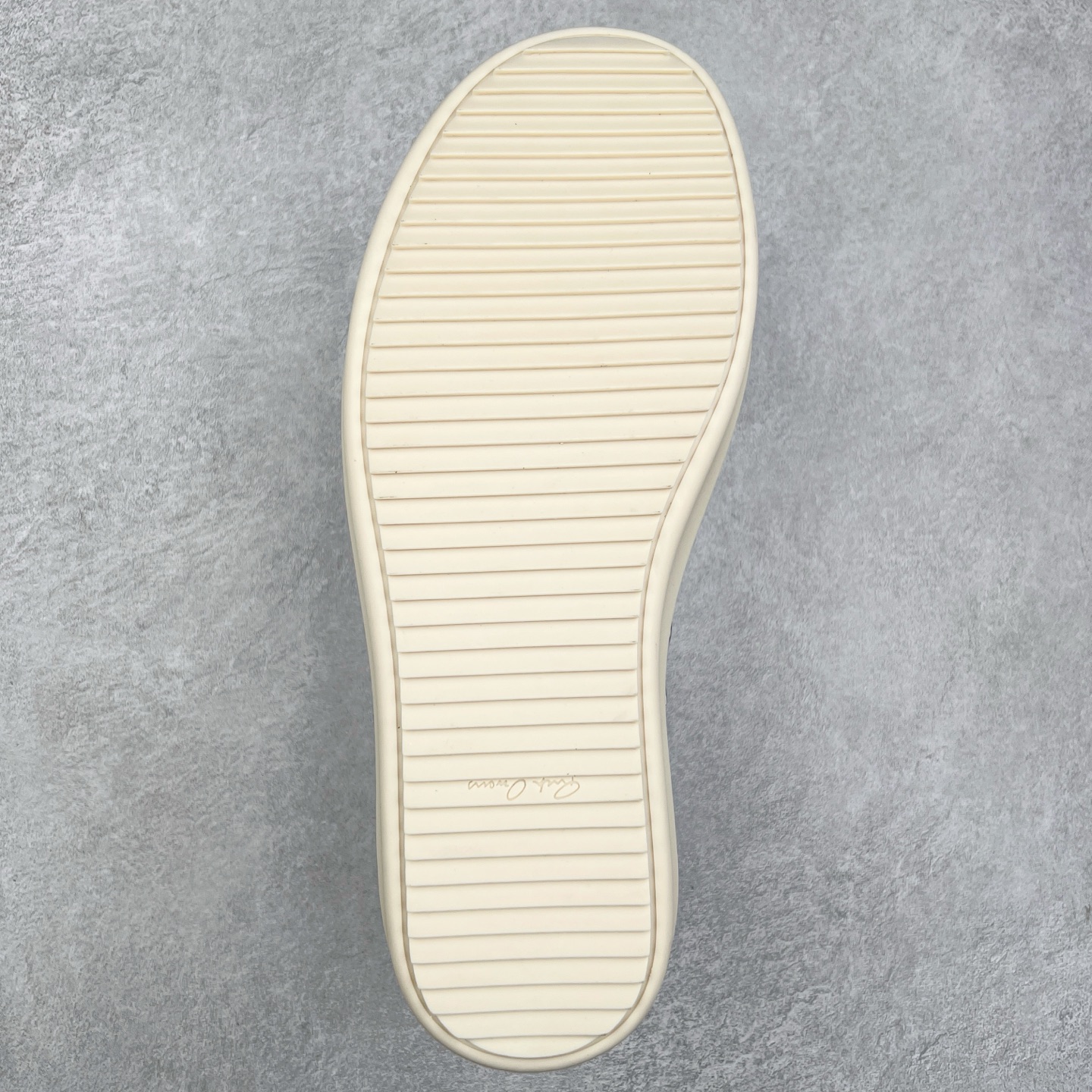 图片[9]-Rick Owens 瑞克·欧文斯 RO低帮布面时尚板鞋 一比一规格礼盒装 重达3斤以上 配有日文、英文 双语种配件卡片 细节诠释 一件不落 鞋盒三标 正面+底部都一一做到 虽然增加不了实质的成本 但是打磨产品的细节 再微小也会还原 尺码：35 36 37 38 39 40 41 42 43 44 45-选品中心