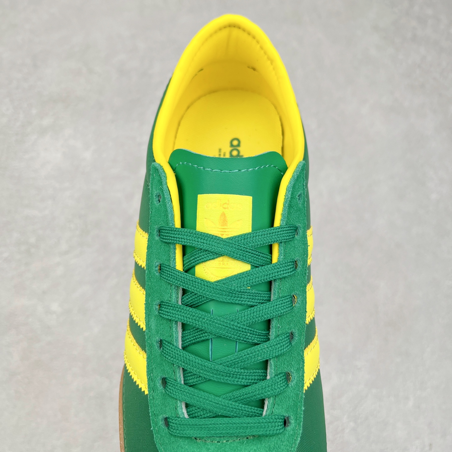 图片[5]-AD Originals Tokyo 东京限定系列复古百搭薄底德训风低帮休闲运动T头鞋 JI3298 ORIGINALS 挖掘复古运动基因，文 将经典与现代完美融合，推出薄底鞋系列，引起潮流趋势。此次COSTS带来的是ADIDAS ORIGINALS TOKYO系列黑白两款百搭配色，鞋款鞋面舒适贴合脚面， 同时采用柔软材质，穿着轻便舒适；中底缓震性能，鞋底有一定弹性，日常穿搭舒适且防滑。尺码：35⅔ 36 36⅔ 37⅓ 38 38⅔ 39⅓ 40 40⅔ 41⅓ 42 42⅔ 43⅓ 44 45-选品中心