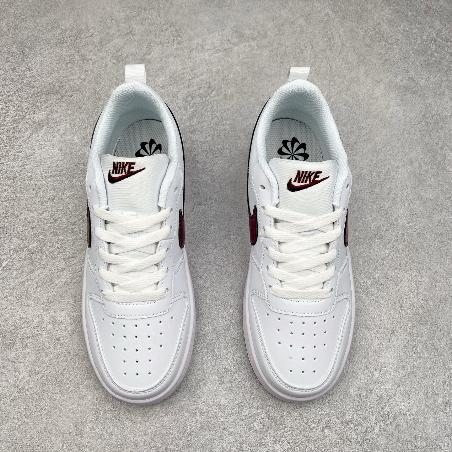 图片[2]-NK Court Borough Low CB2 低帮百搭透气休闲运动板鞋 DV5456-112 原数据独家私模大底 经典耐用的设计 兼顾舒适脚感和出众风范 演绎匠心之作 结构性的支撑贴合感结合复古篮球设计 塑就场外全明星风范 尺码：36 36.5 37.5 38 38.5 39 40 40.5 41 42 42.5 43 44 44.5 45-选品中心