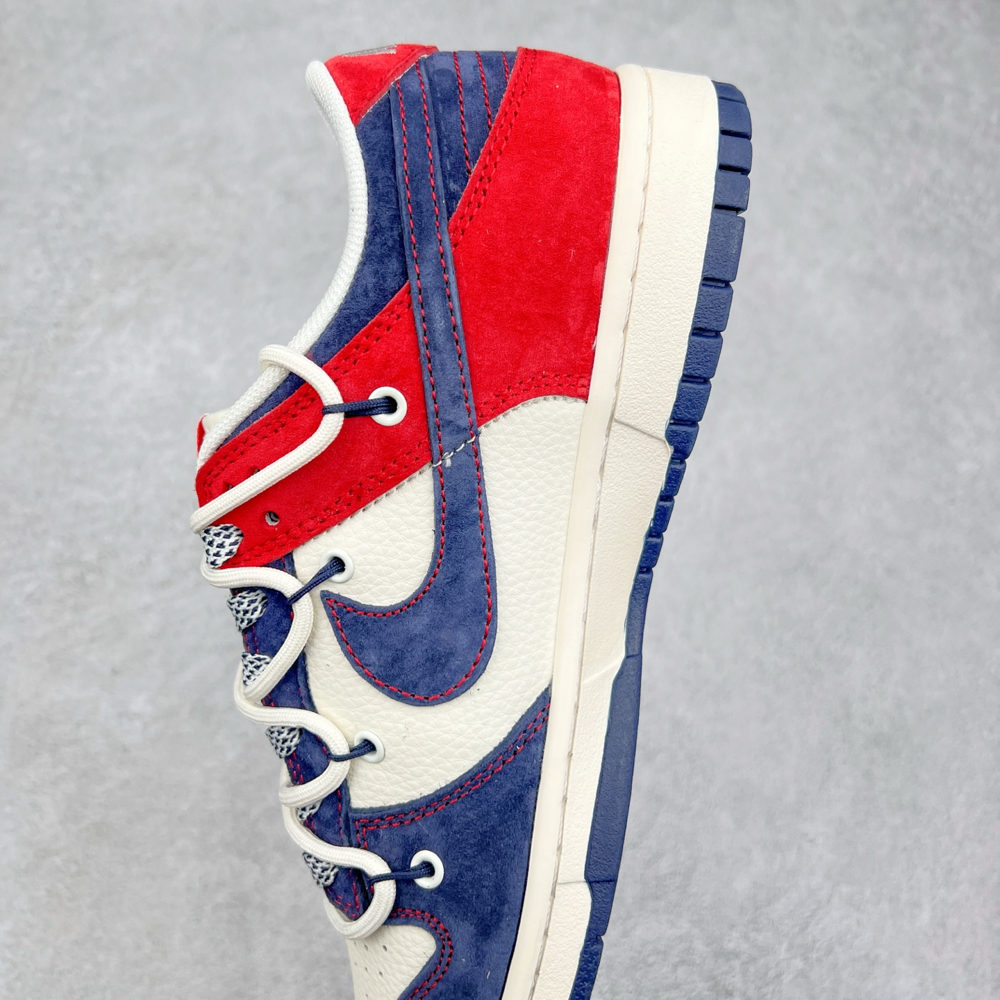 图片[7]-NK Dunk Low 定制配色 YX5066-288 大厂出品 极力推荐 原装头层材料 独家版型蒸餾加工帶來的是更好的视觉和脚感体验大厂纯原品质出货 清洁度 电绣工艺 皮料切割干净无任何毛边 细节完美 实拍调校N版已经零色差零失真 百分百还原实物色彩所见即所得 不存在货不对板色差等低级问题 选购参考实物拍摄 不混卖不参货 只用心做好货严格选品 承诺混一赔十 尺码：36 36.5 37.5 38 38.5 39 40 40.5 41 42 42.5 43 44 44.5 45-选品中心