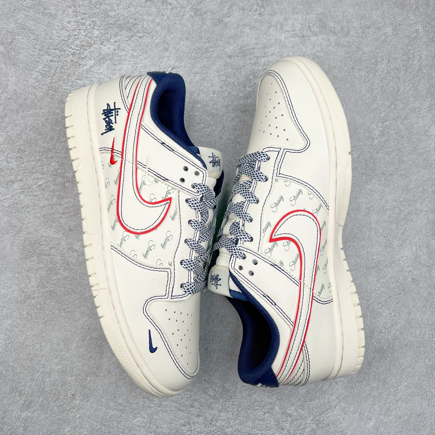 图片[3]-NK Dunk Low 定制配色 XY1688-012 大厂出品 极力推荐 原装头层材料 独家版型蒸餾加工帶來的是更好的视觉和脚感体验大厂纯原品质出货 清洁度 电绣工艺 皮料切割干净无任何毛边 细节完美 实拍调校N版已经零色差零失真 百分百还原实物色彩所见即所得 不存在货不对板色差等低级问题 选购参考实物拍摄 不混卖不参货 只用心做好货严格选品 承诺混一赔十 尺码：36 36.5 37.5 38 38.5 39 40 40.5 41 42 42.5 43 44 44.5 45-选品中心