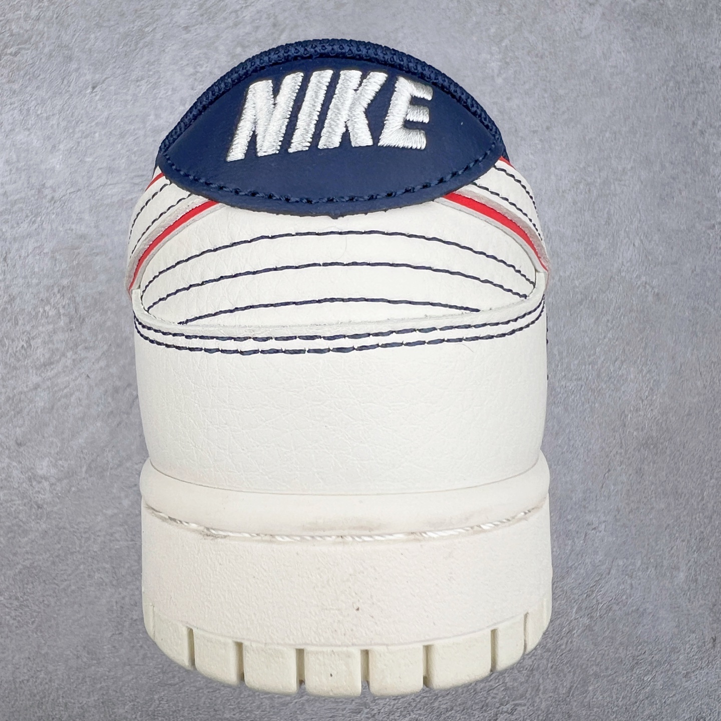 图片[8]-NK Dunk Low 定制配色 XY1688-012 大厂出品 极力推荐 原装头层材料 独家版型蒸餾加工帶來的是更好的视觉和脚感体验大厂纯原品质出货 清洁度 电绣工艺 皮料切割干净无任何毛边 细节完美 实拍调校N版已经零色差零失真 百分百还原实物色彩所见即所得 不存在货不对板色差等低级问题 选购参考实物拍摄 不混卖不参货 只用心做好货严格选品 承诺混一赔十 尺码：36 36.5 37.5 38 38.5 39 40 40.5 41 42 42.5 43 44 44.5 45-选品中心