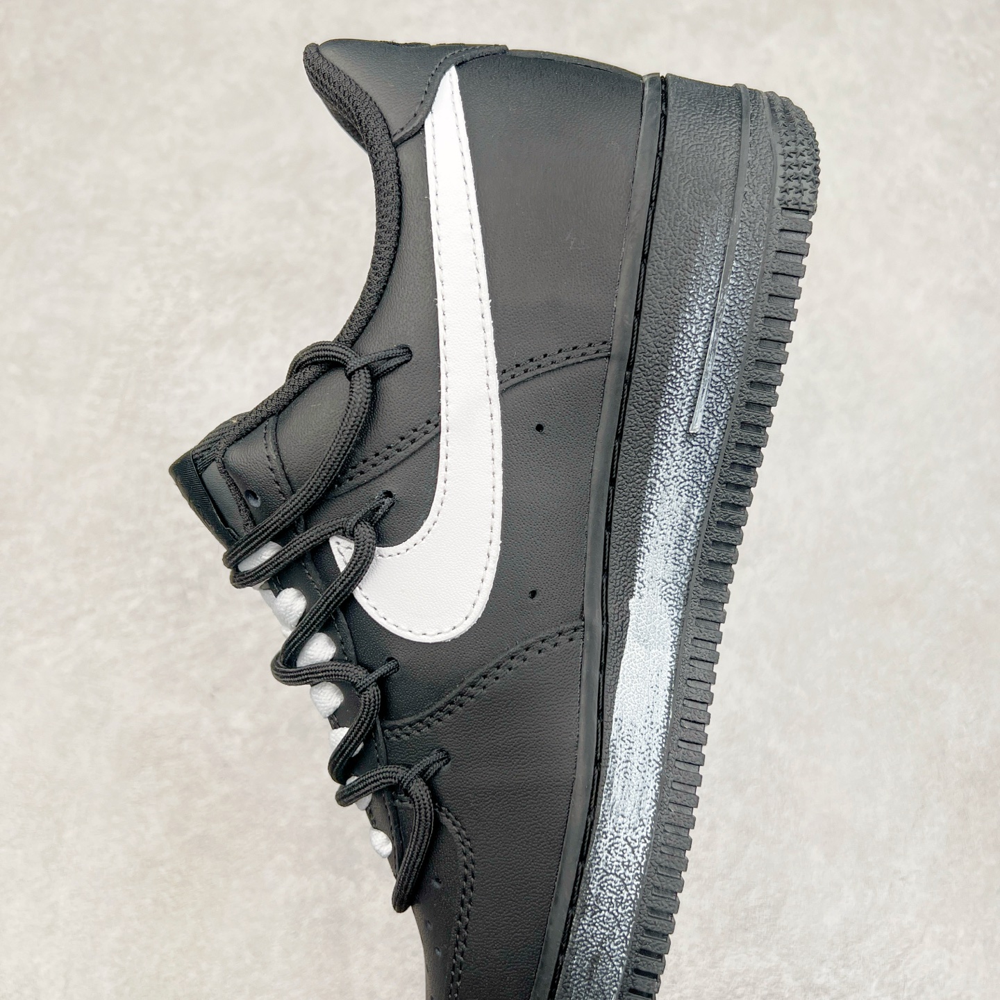 图片[7]-NK Air Force 1´07 Low 空军一号低帮百搭休闲运动板鞋 CK0316-063 柔软、弹性十足的缓震性能和出色的中底设计 横跨复古与现代的外型结合 造就出风靡全球 三十多年的Force 1 直到今天还深受青睐 实拍调校N版已经零色差零失真 百分百还原实物色彩所见即所得 不存在货不对板色差等低级问题 选购参考实物拍摄 不混卖不参货 只用心做好货严格选品 承诺混一赔十 尺码：36 36.5 37.5 38 38.5 39 40 40.5 41 42 42.5 43 44 44.5 45-选品中心