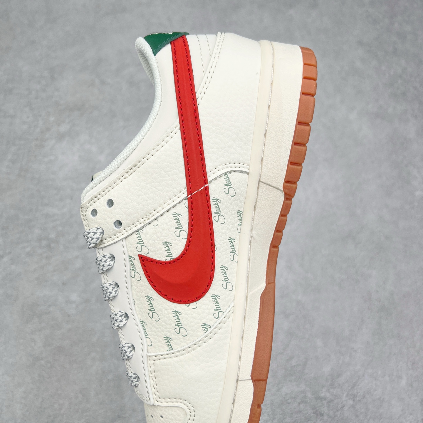 图片[7]-NK Dunk Low 定制配色 XS6089-542 大厂出品 极力推荐 原装头层材料 独家版型蒸餾加工帶來的是更好的视觉和脚感体验大厂纯原品质出货 清洁度 电绣工艺 皮料切割干净无任何毛边 细节完美 实拍调校N版已经零色差零失真 百分百还原实物色彩所见即所得 不存在货不对板色差等低级问题 选购参考实物拍摄 不混卖不参货 只用心做好货严格选品 承诺混一赔十 尺码：36 36.5 37.5 38 38.5 39 40 40.5 41 42 42.5 43 44 44.5 45-选品中心