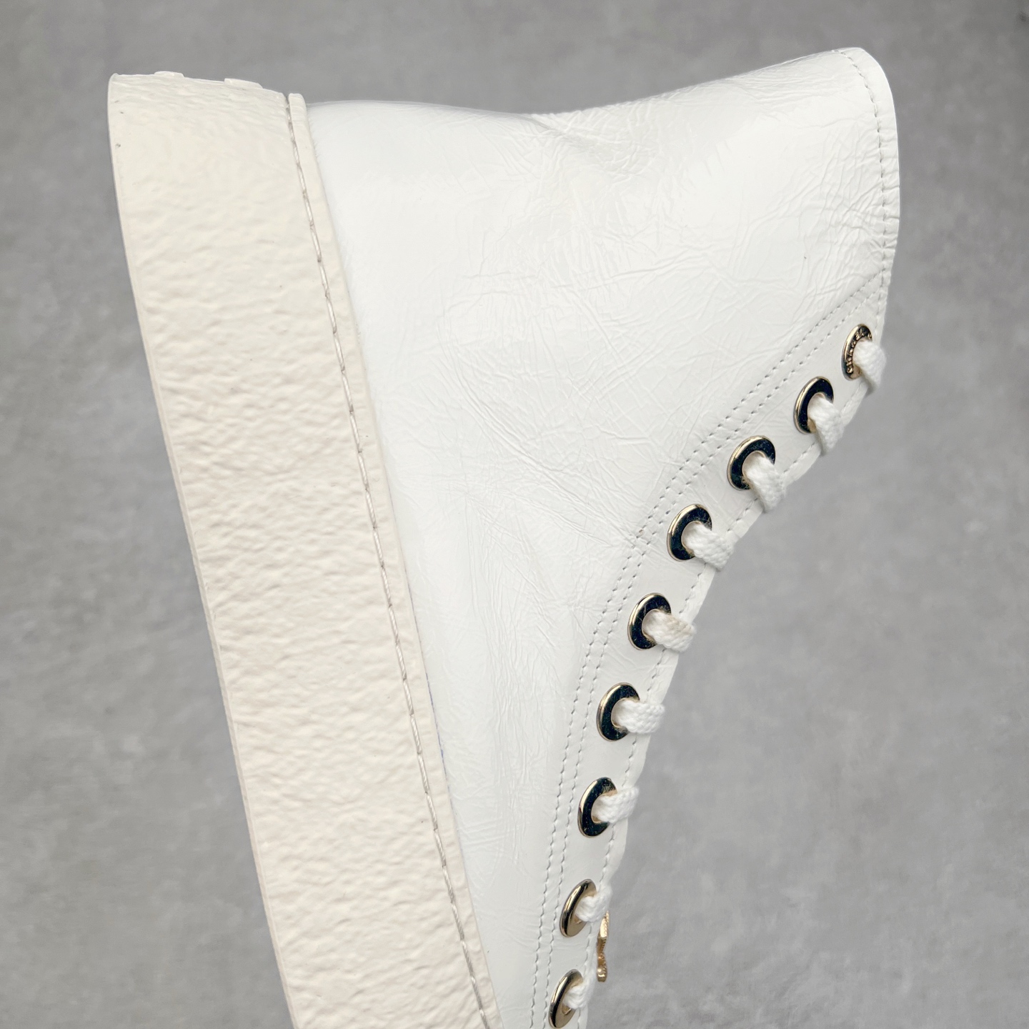 图片[6]-Chanel香奈儿24SS最新款 全皮 熊猫配色 小白鞋 休闲 运动鞋 滑板鞋 原版购入开发做货 小香 C家 专柜又一超级大爆款 网红博主小姐姐们的挚爱 社交平台的各种夸赞 人气超高质感透气超级春夏 看到这期总能唤起少女内心对时髦的诉求 最新小牛皮材质 经典黑白配色 上脚时髦感十足 容易打理 配送专柜精美包装🛍📦 ▪面料： 原版定制进口牛皮材质 ▪内里：定制柔软羊皮里 ▪鞋底：原版开模TPU防滑大底 ▪底厚：2.5CM 尺码： 35-40-选品中心