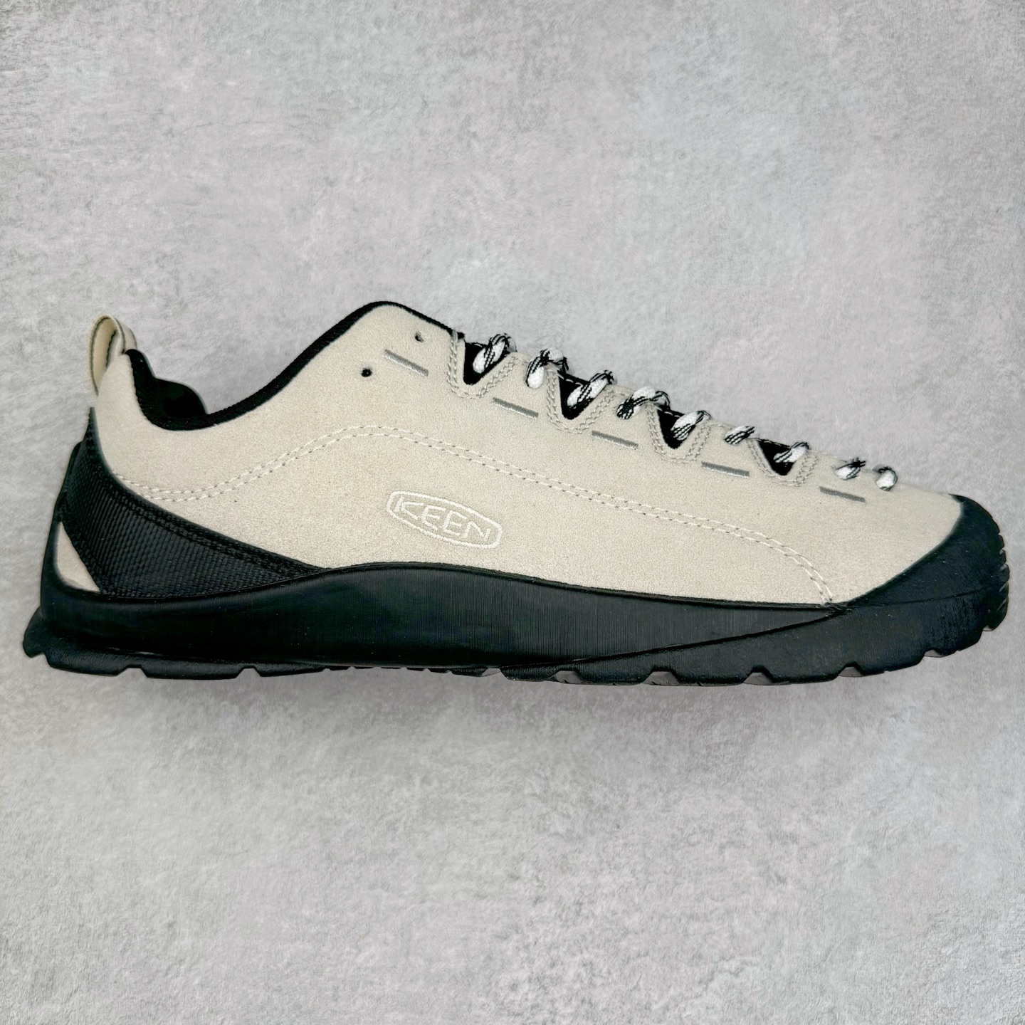 ＃GX Keen Jasper Rocks SP 美国人气户外品牌-科恩贾斯珀都市系列复古低帮系带户外风露营徒步登山运动训练鞋 原楦型开发纸版 采用固色翻毛皮鞋面材质 内嵌高密度EVA发泡缓震脚垫 外置一体式包裹防滑防剐蹭耐磨橡胶大底 向经典的90年代致敬 山系神级鞋履 尺码：35 36 37 38 39 40 41 42 43 44 45-选品中心