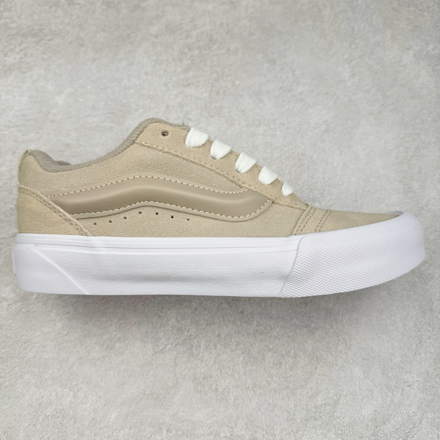 Vans Knu Skool 奶茶色 范斯官方 复古休闲胖胖面包鞋 肥胖版大LOGO原版全皮猪八面料 尺码:35 36 36.5 37 38 38.5 39 40 40.5 41 42 42.5 43 44 工艺:硫化1:1(重量1:1、真标、原钢印、材质标、鞋型标、合格证)-选品中心