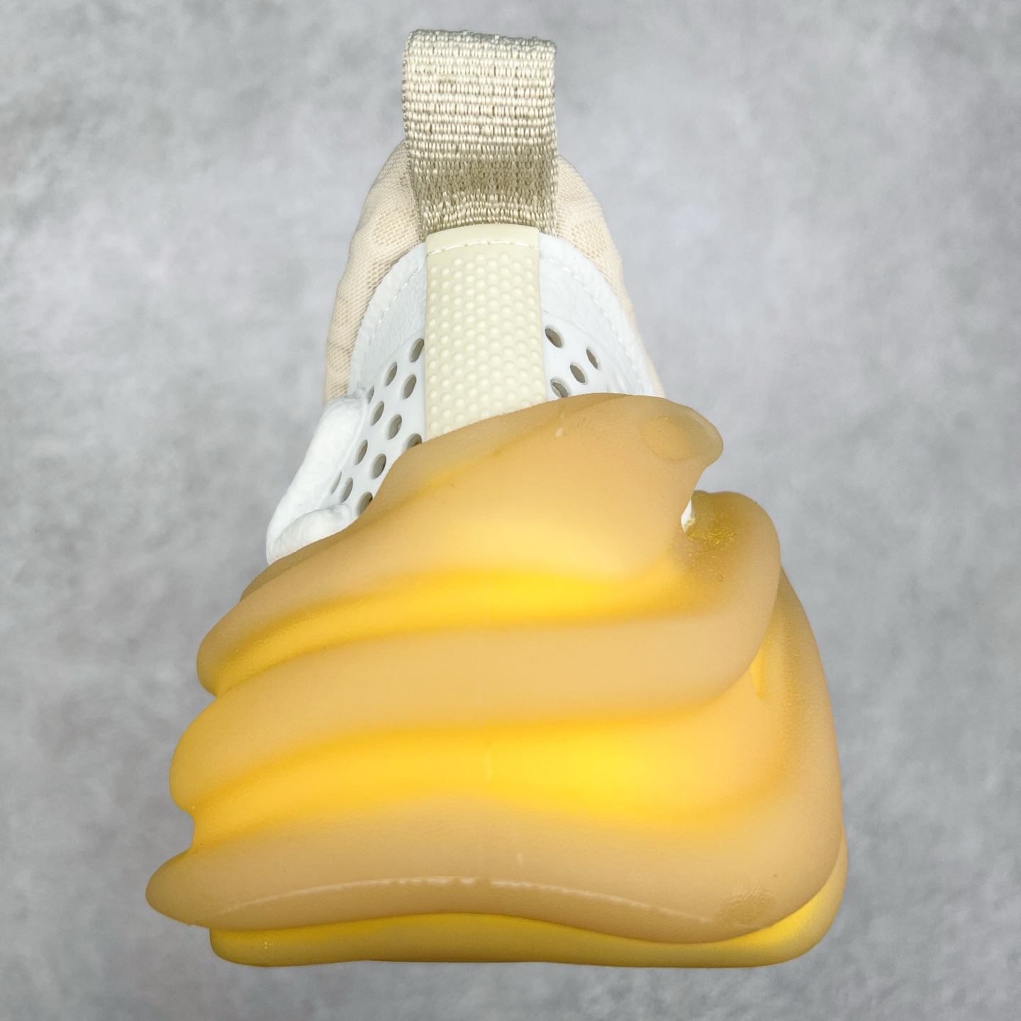 图片[8]-＃DG莞产 Salehe Bembury x Crocs Pollex Juniper 卡骆驰联名款经典简约休闲沙滩洞洞拖鞋凉鞋 透明防水袋包装 注意配件需单独购买 超轻Croslite专利材料打造 鞋面更加耐用易清洗 该鞋款轻盈舒适 2002年 经典克骆格诞生 秉承外形简单 穿着舒适的初衷 不断为消费者带来舒适的穿着体验 穿出“趣”味 鞋面洞洞可搭彰显个性的智必星 一鞋两穿 可调节式后跟带增添鞋身的稳固性能 放前面变成愜意舒适的凉拖 放后面行走跑跳更加稳妥 Croslite ™材料 封闭式细胞树脂 能够在体温作用下自动变形以适应脚部形状 涉水性优秀的同时易于清洁 抓地力强 不易打滑 Crocs的核心理念：轻便 灵活 全方位的舒适感 同步官方尺码：M4（36-37） M5（37-38）M6（38-39）M7（39-40）M8（41-42）M9（42-43）M10（43-44）M11（45-46）-选品中心