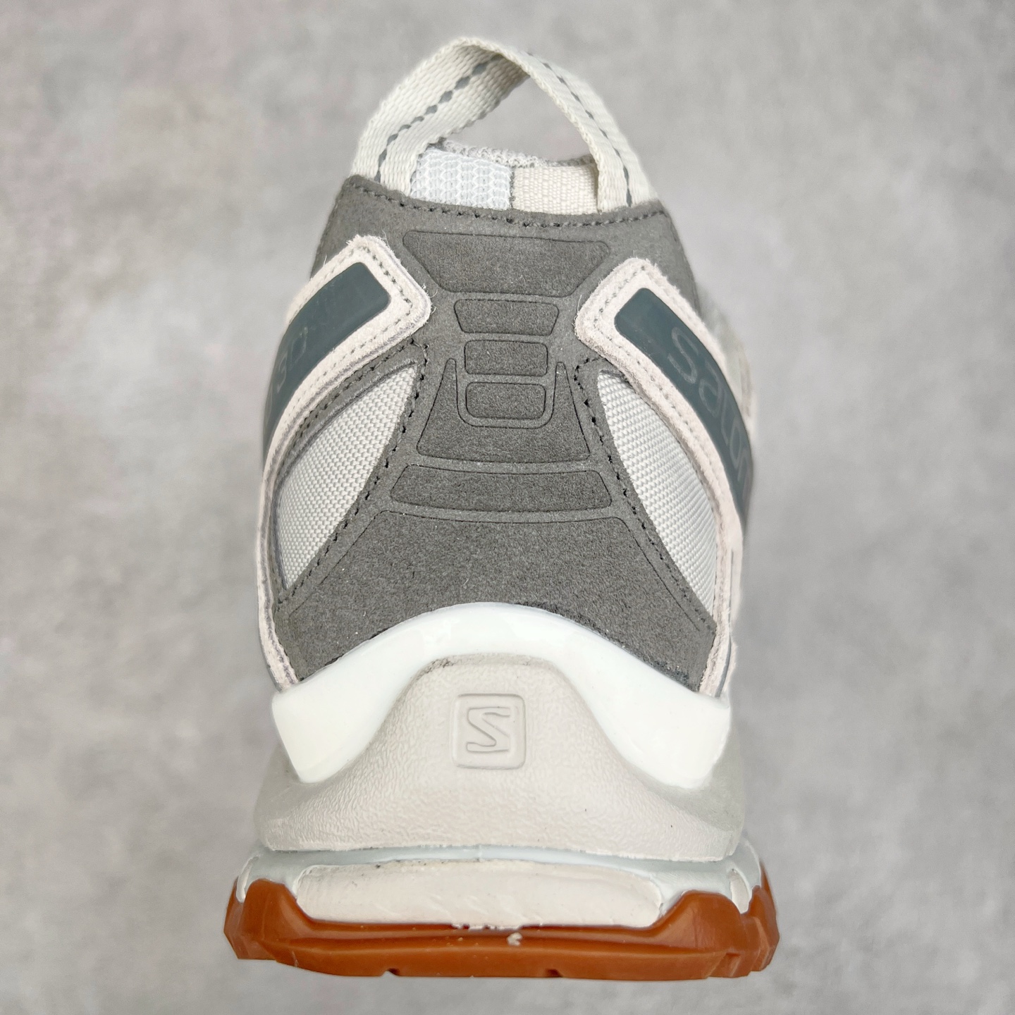 图片[8]-＃X版 SALOMON XA Pro 3D ADV 萨洛蒙潮流越野机能户外功能鞋 纯原外贸平台特供订单 耗时半年巨作 全套原纸板楦头开发 原厂特供网布配套加持 确保原汁原味 完美呈现版型 原档数据独家私模五层组合大底 原装Ortholite轻量化鞋垫 中底布带钢印编号 原厂TPU锁扣 进口港宝加持 后跟自然饱满 还原公司包裹性 鞋面采用SENSIFT贴合技术 全方位贴合包裹脚型 鞋跟部鞋底牵引设计 提供强大的抓地性能 更适应野外崎岖不平的道路 其3D ADVANCED CHASSIS底盘 材料轻量大化 钉齿设计更具稳定性 防护性 鞋底易磨损区运用CONTAGRIP高耐磨材料 应对城市硬质路面长距离跑考验 尺码：36 36.5 37.5 38 38.5 39 40 40.5 41 42 42.5 43 44 44.5 45-选品中心