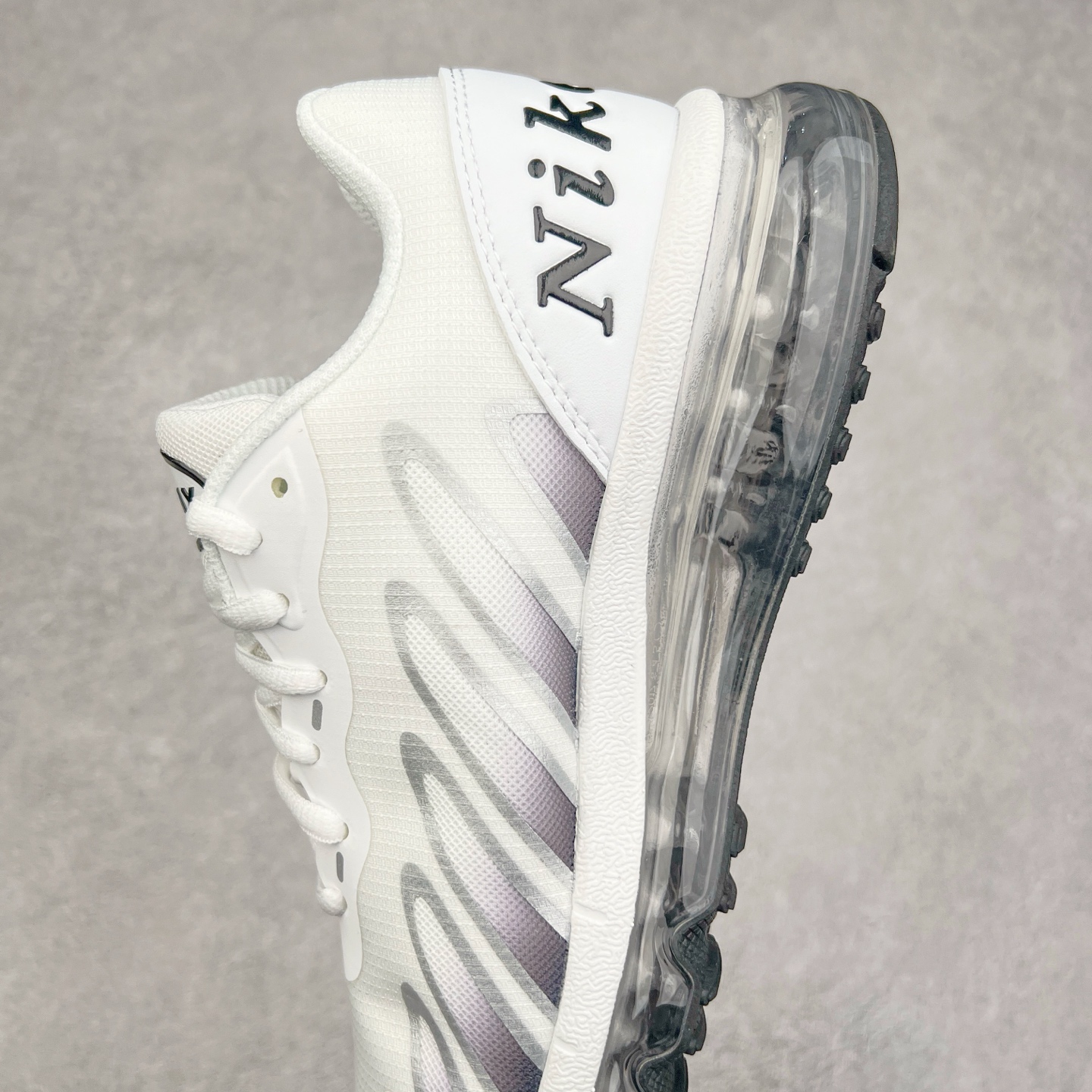 图片[7]-NK Air Max Pegasus Trail 2027 经典舒适时尚耐磨透气低帮气垫跑步鞋 DN2827 携时尚设计闪亮回归 出众有型 采用网眼布细节和运动风无缝覆面 助你保持清爽感受 塑就焕新造型 经典 Flywire 设计搭配经典全掌型 Max Air 缓震配置 缔造出众舒适感和支撑效果实拍调校N版已经零色差零失真 百分百还原实物色彩所见即所得 不存在货不对板色差等低级问题 选购参考实物拍摄 不混卖不参货 只用心做好货严格选品 承诺混一赔十 尺码：35.5 36 36.5 37.5 38 38.5 39 40 40.5 41 42 42.5 43 44 44.5 45-选品中心