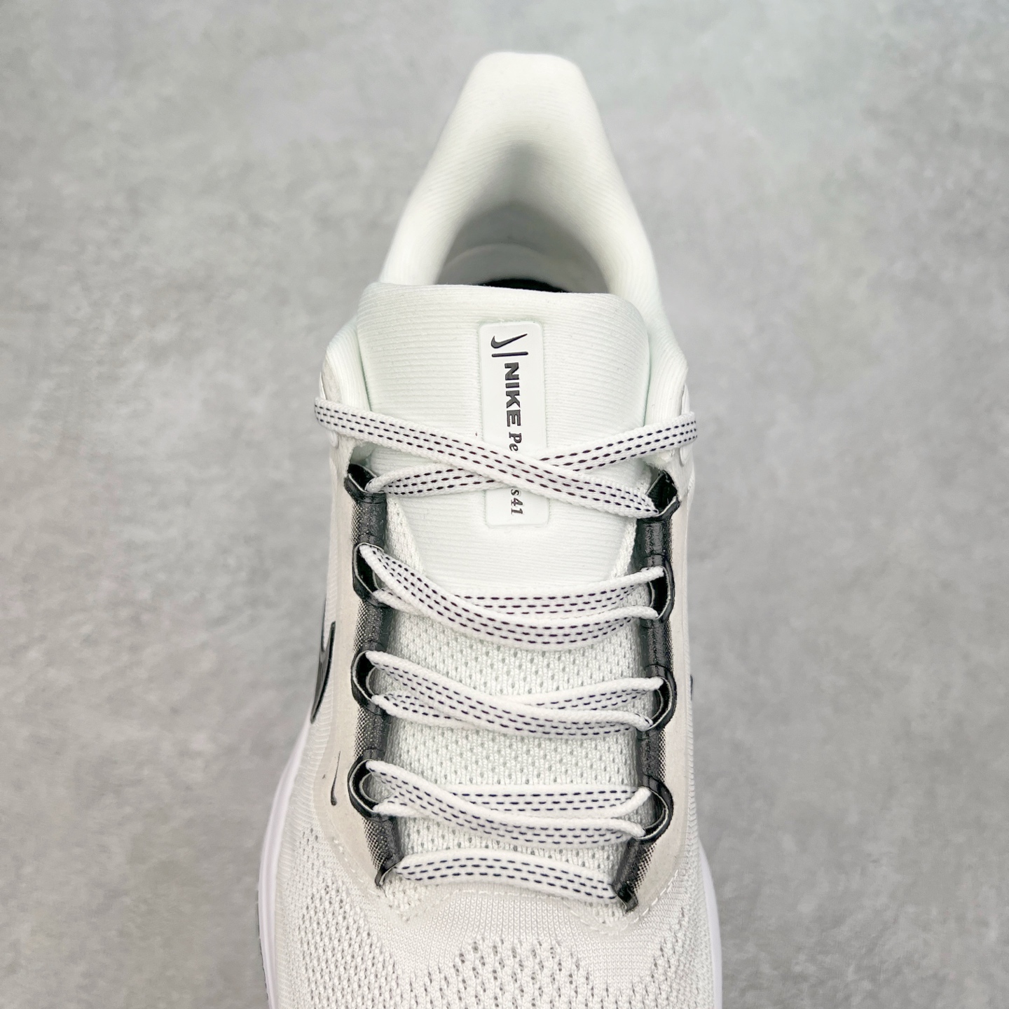 图片[5]-＃特价福利 NK Zoom Pegasus 飞马41代马拉松系列网面透气缓震疾速跑鞋 拥有 Zoom Air 一如既往的稳定感和流畅感 鞋面采用工程网眼设计 为特定高热区域营造出色透气性 进一步增加鞋面的穿孔数量 让足部能够快速散热 中足搭配 Flywire 飞线 在高速运动时营造舒适稳定的贴合感 内置Zoon气垫加持 动力十足 尺码：36 36.5 37.5 38 38.5 39 40 40.5 41 42 42.5 43 44 44.5 45-选品中心