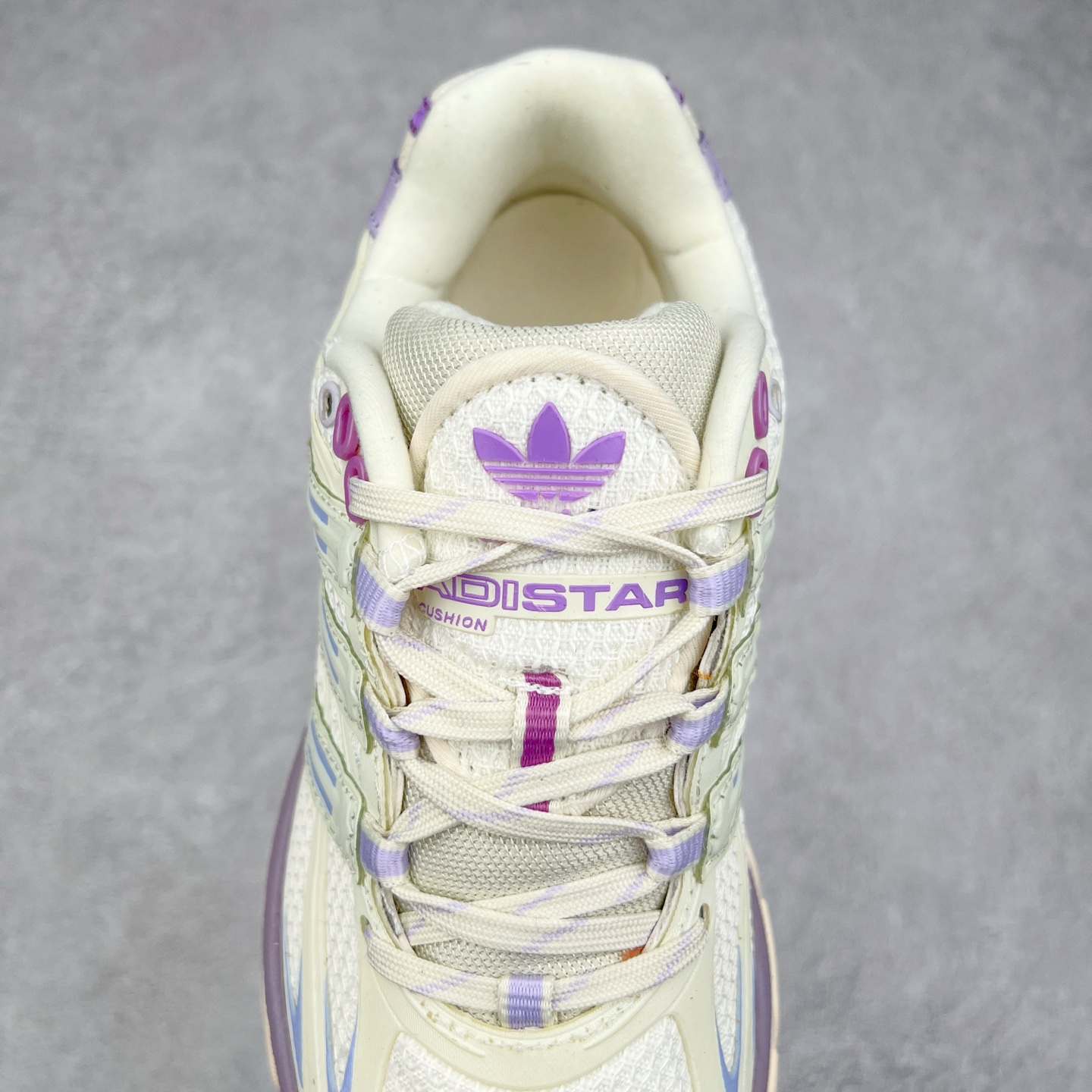 图片[5]-AD Originals ADISTAR CUSHION 白色 此款以简约大方的造型设计，给人以随性休闲的时尚格调，穿着舒适轻便，运动灵活自如，满足日常个性穿搭。货号：IH0278 尺码：35.5 36 36.5 37 38 38.5 39 40 40.5 41 42 42.5 43 44 44.5 45-选品中心