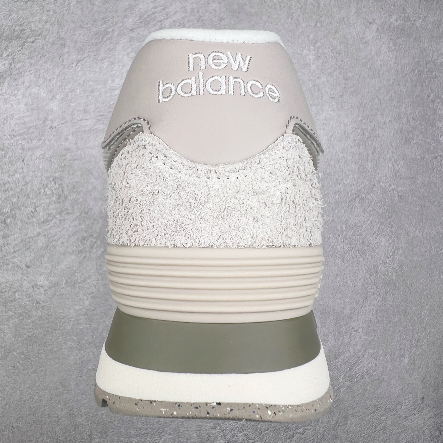 图片[8]-＃纯原 New Balance NB574 新百伦系列复古运动跑鞋 材质细节鞋标处理与正品无差 原版楦型 高弹EVA大底 鞋垫 还原正品脚感 完美走线 ENCAP减震中底 尺码：36 37 37.5 38 38.5 39.5 40 40.5 41.5 42 42.5 43 44 45-选品中心